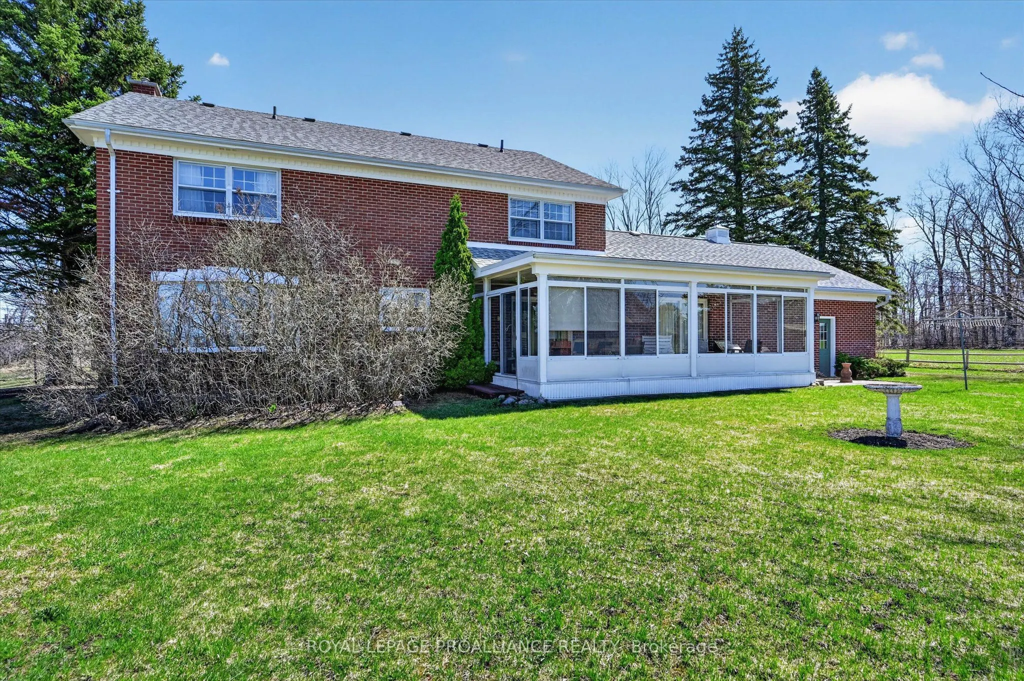 1285 Brealey Drive
