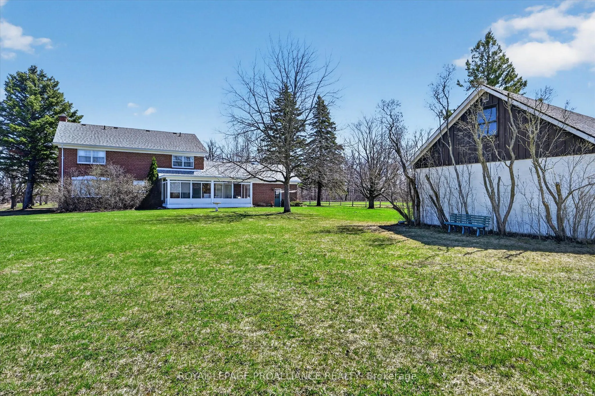 1285 Brealey Drive