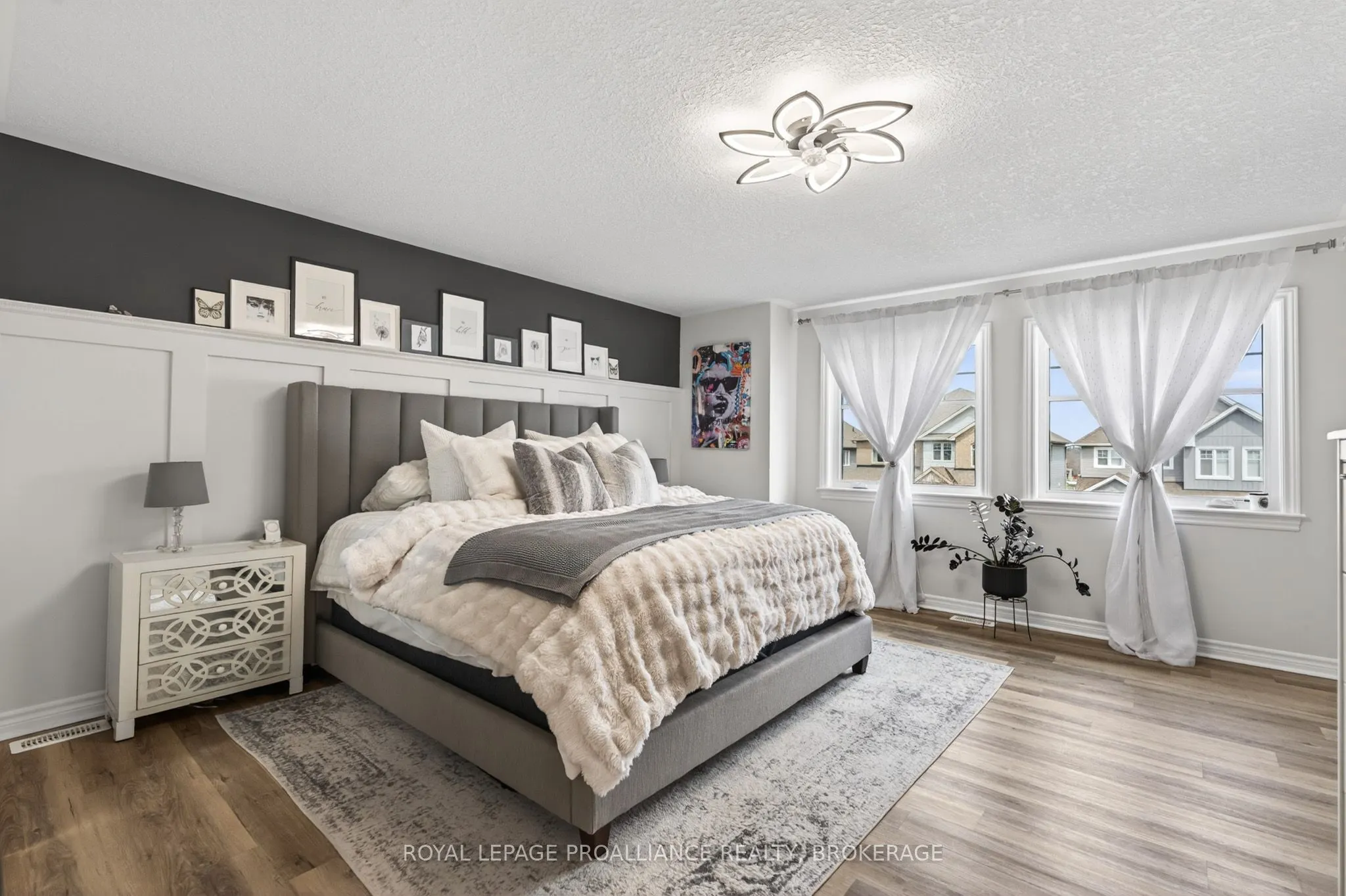 1153 Escala Crescent