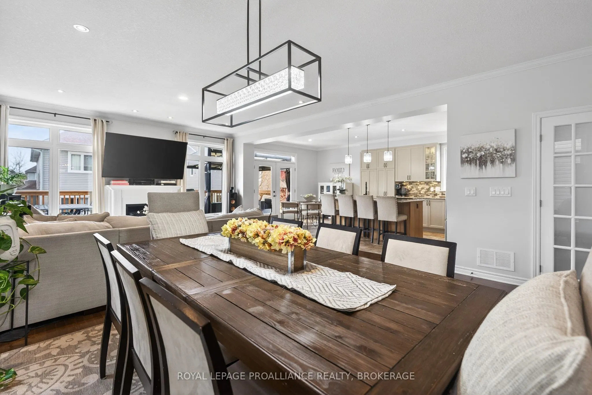 1153 Escala Crescent