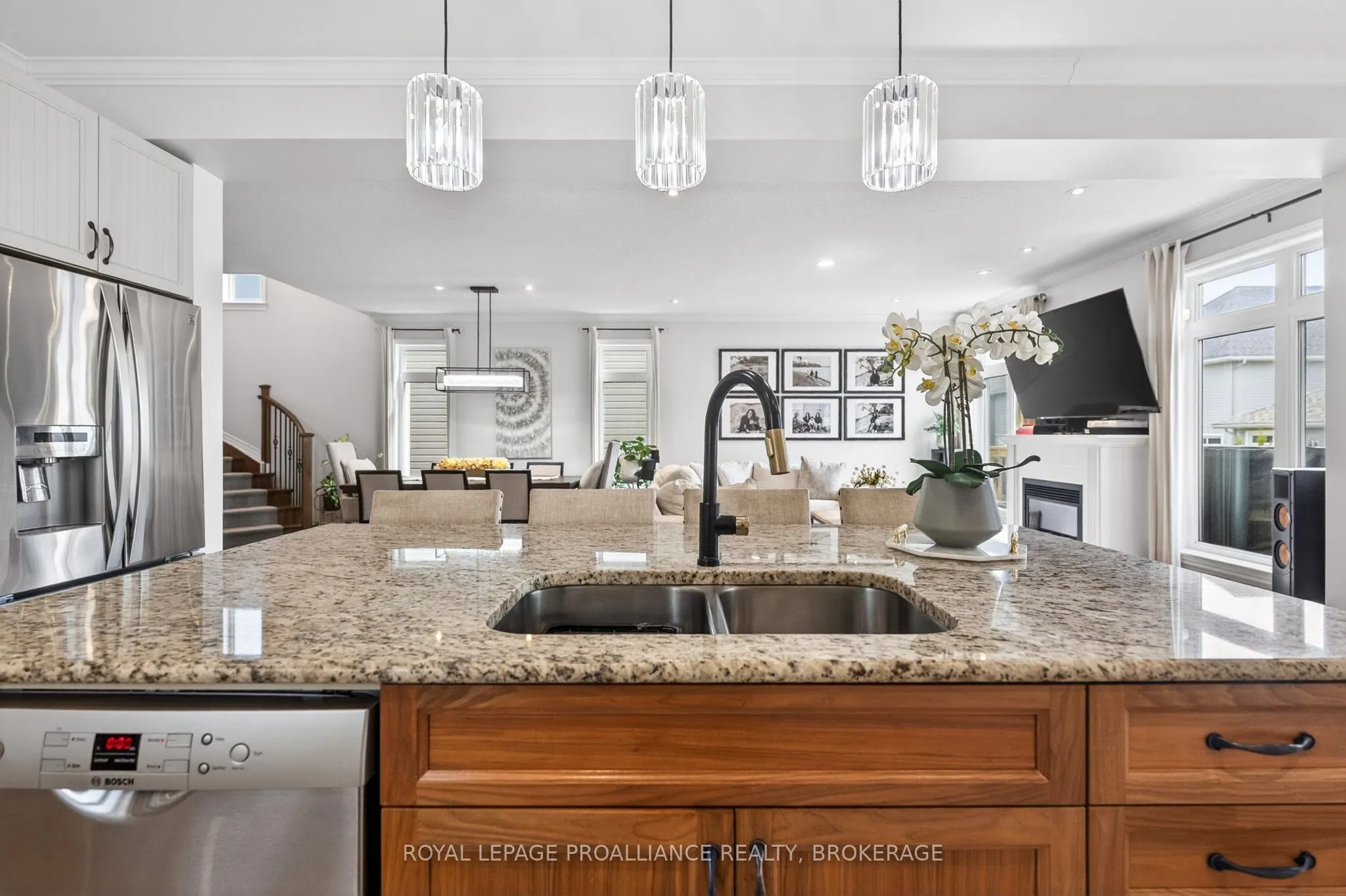 1153 Escala Crescent