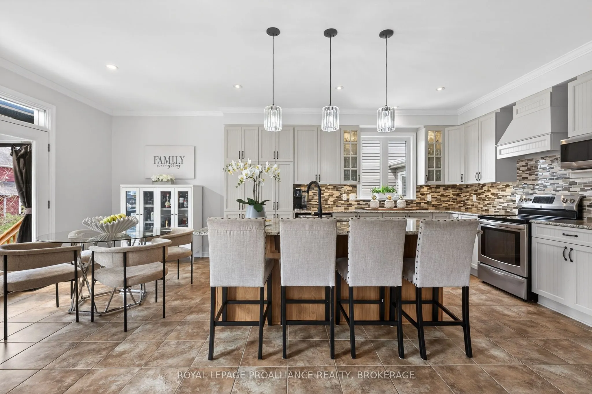 1153 Escala Crescent