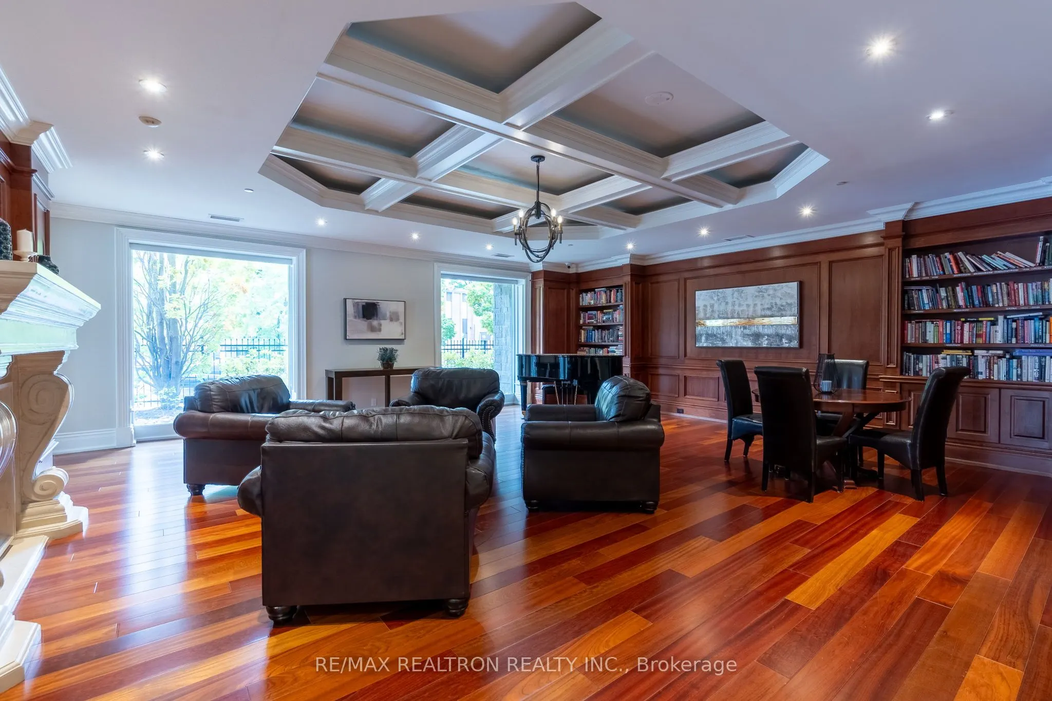 223 Erb Street W #1202