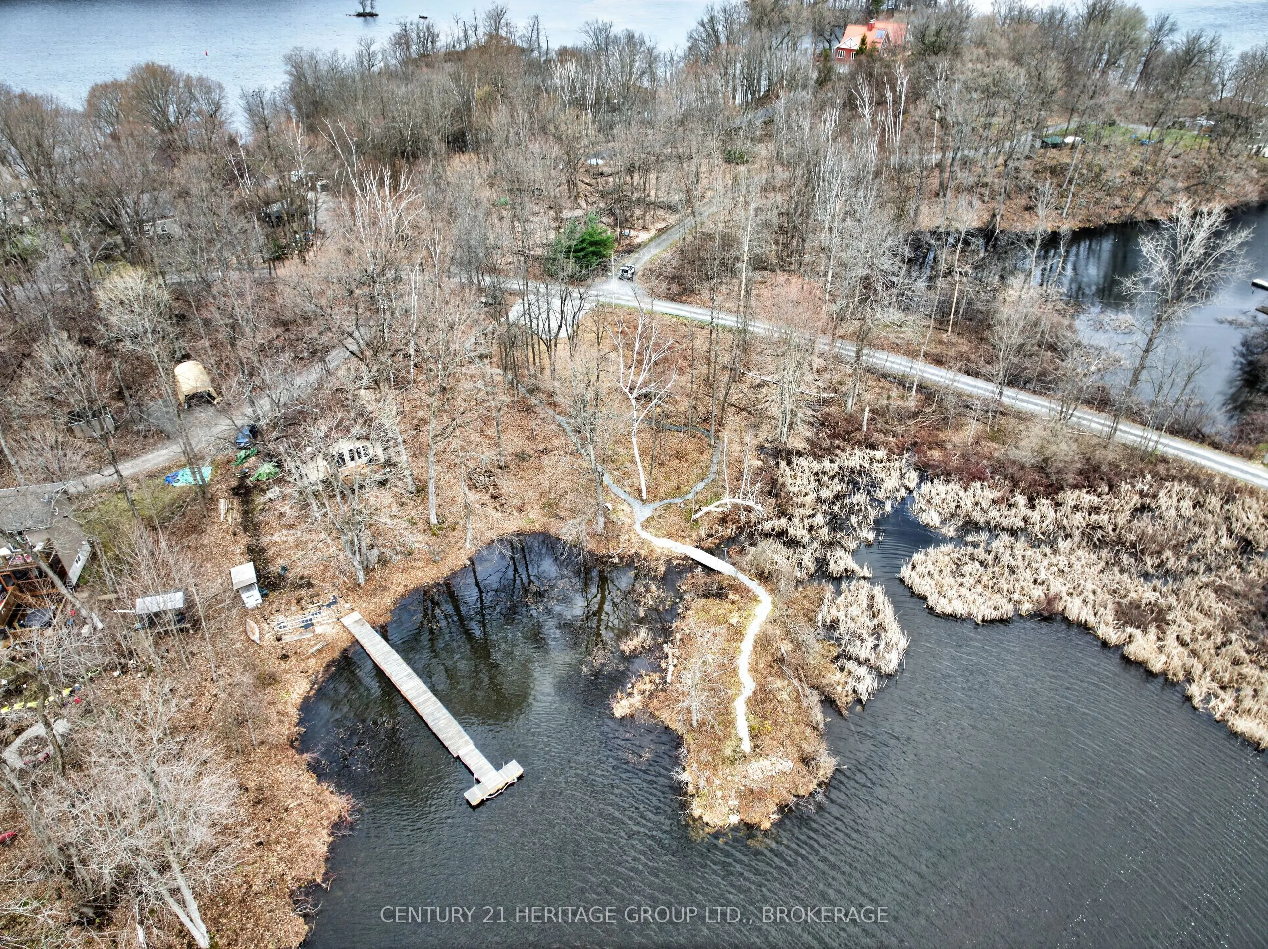 828 Thomas Road