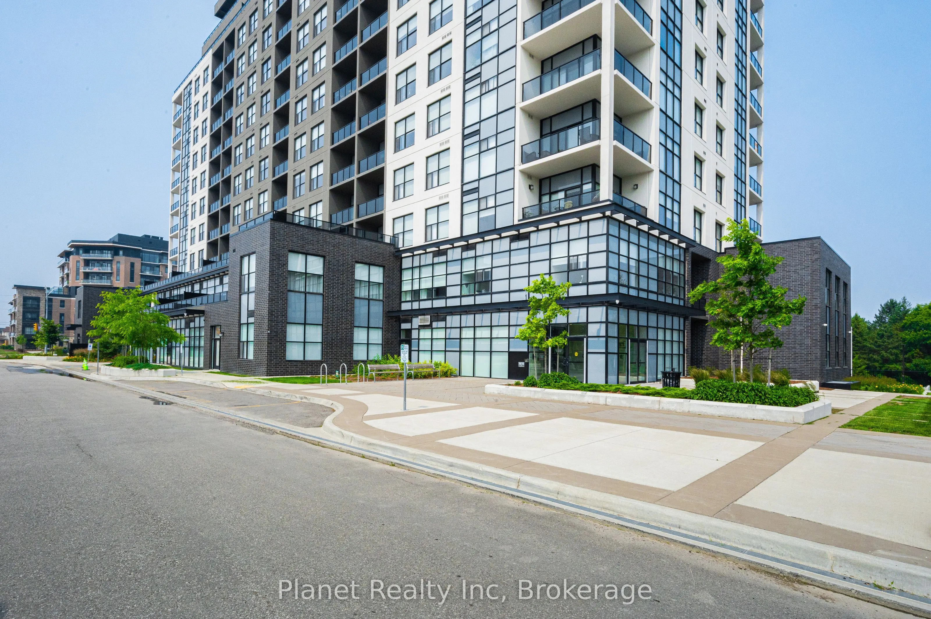 1878 Gordon Street #910