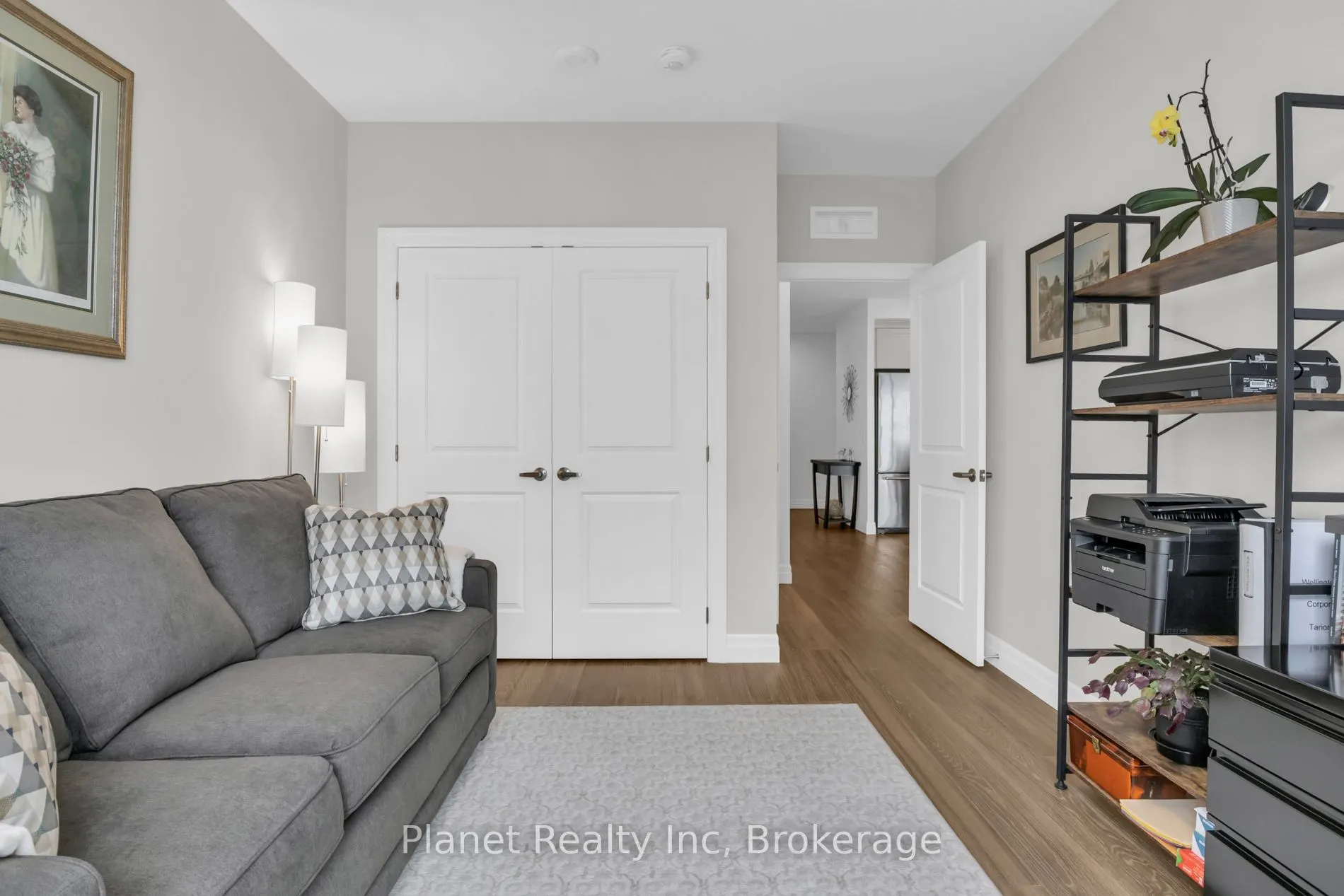 1878 Gordon Street #910
