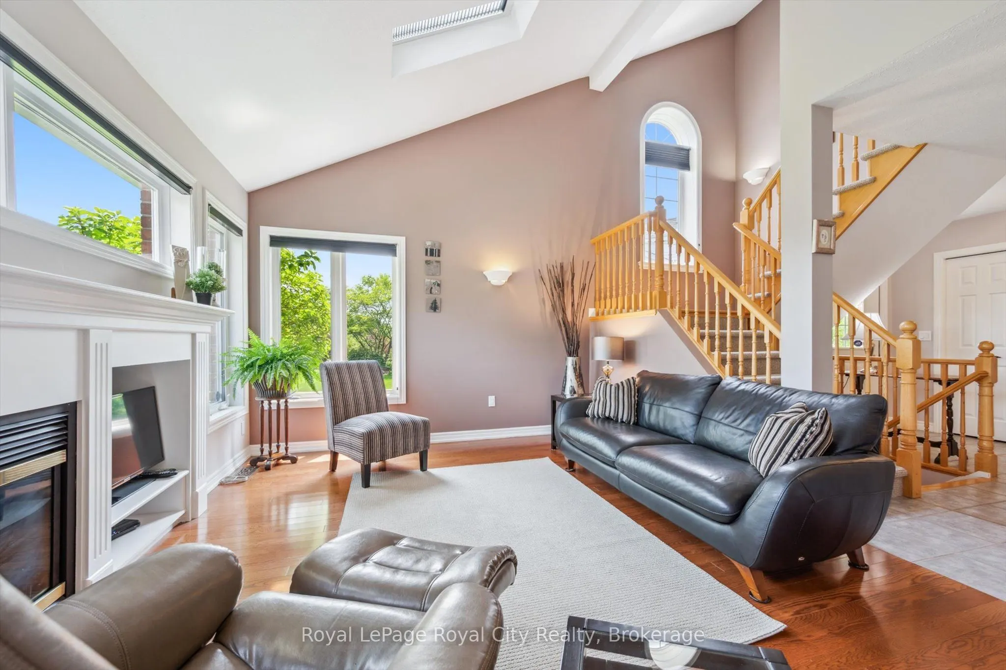105 Riverwalk Place