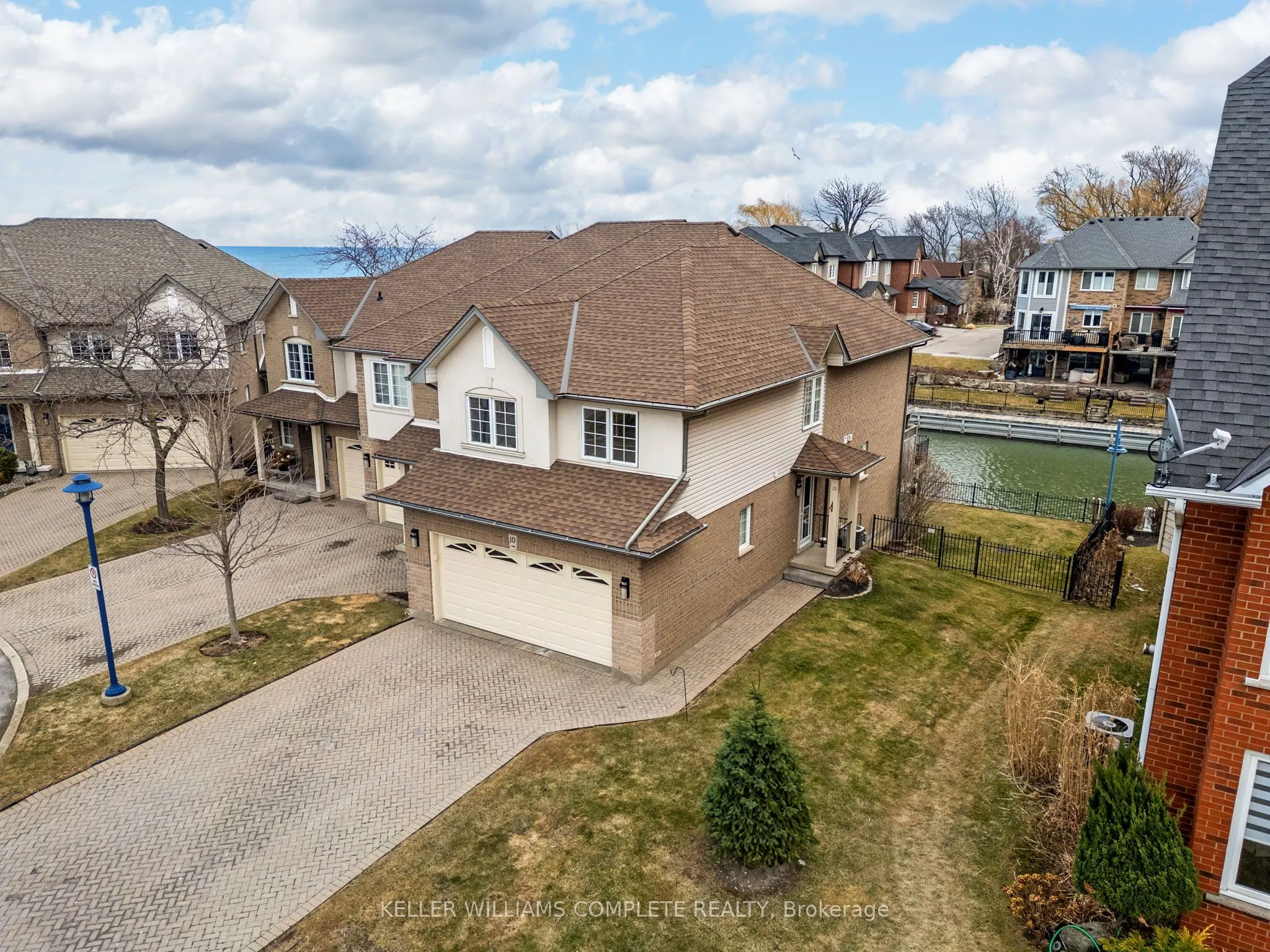 85 Edgewater Drive #10