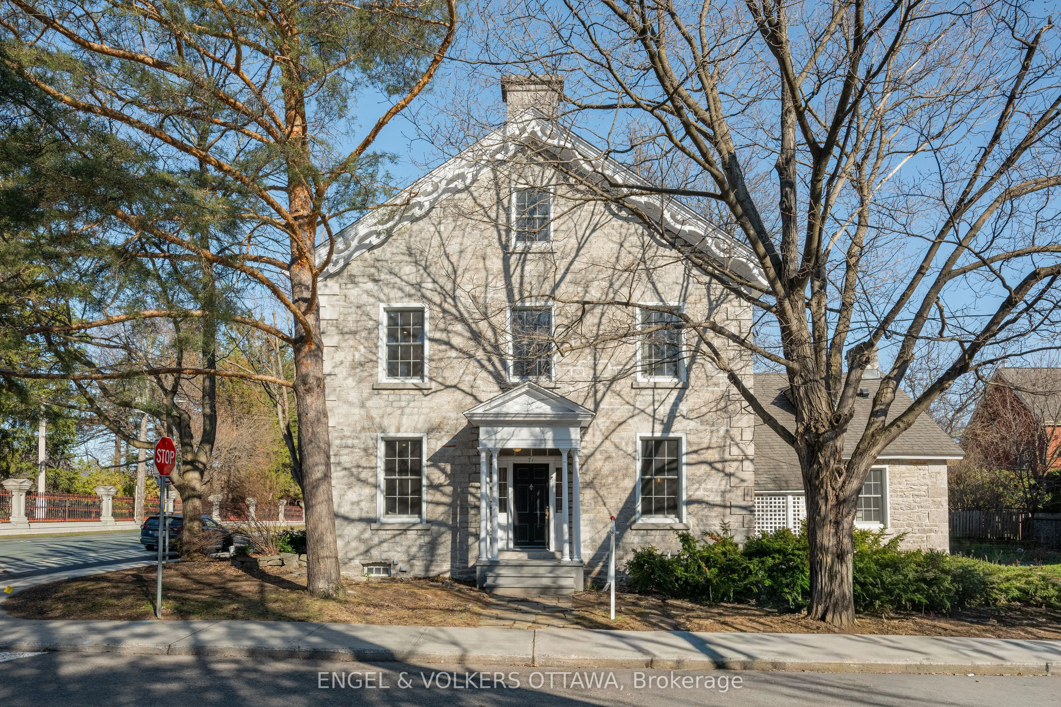 71 Thomas Street
