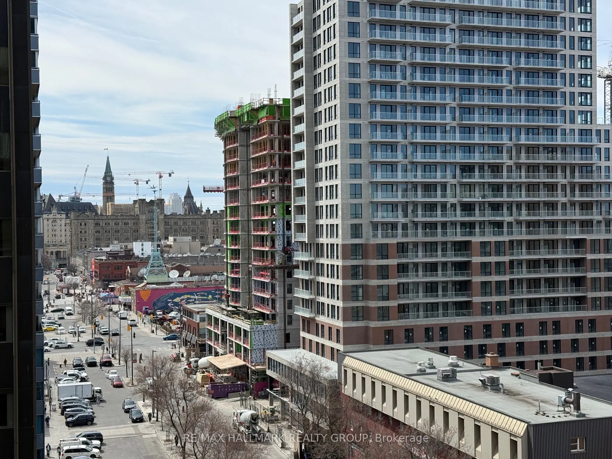 180 George Street #1004