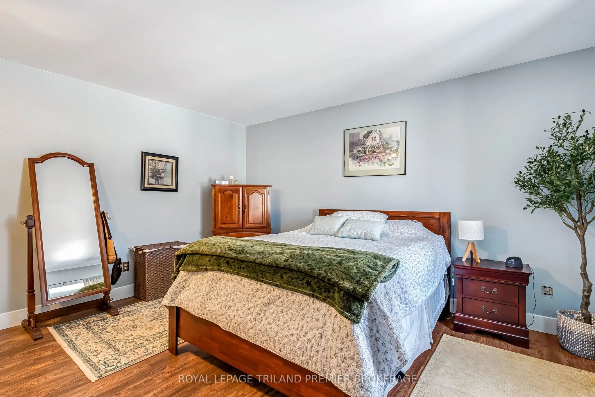 31 Foxcroft Crescent