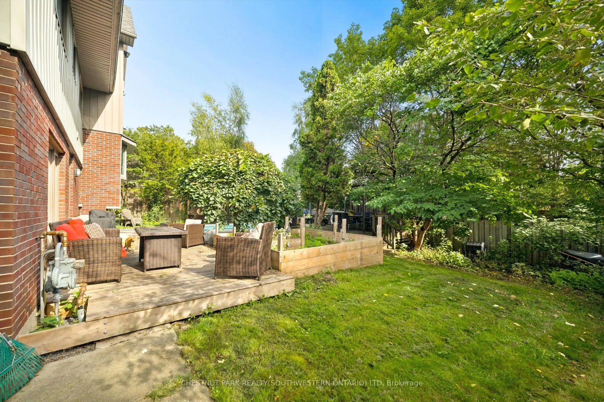 75 Lyon Avenue