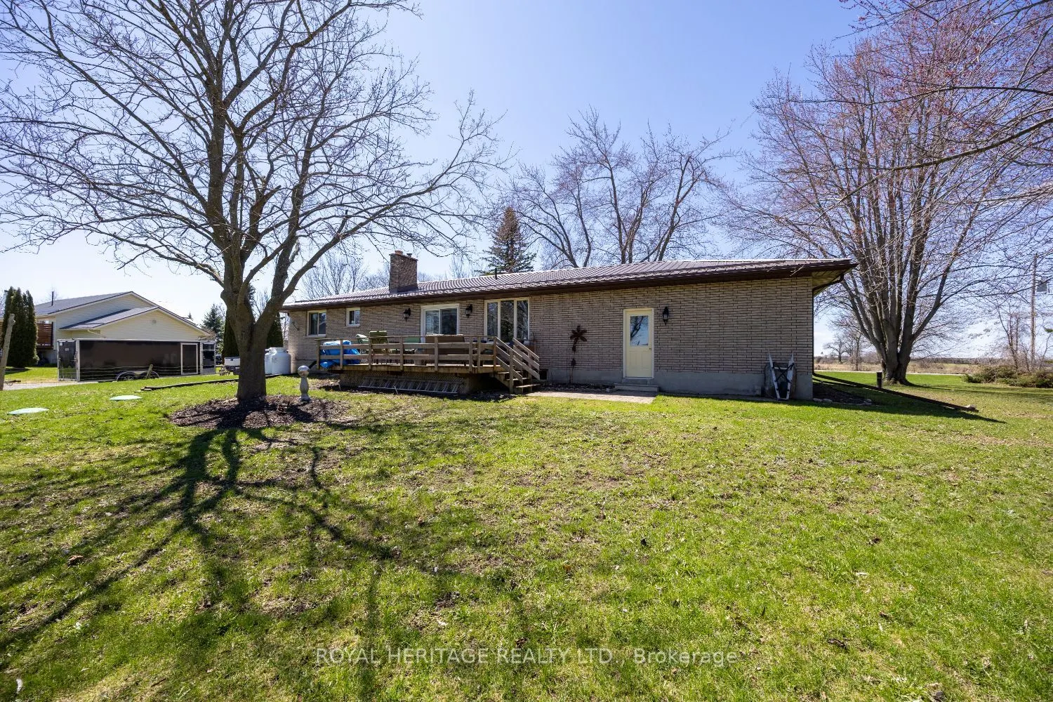 116 Beach Road
