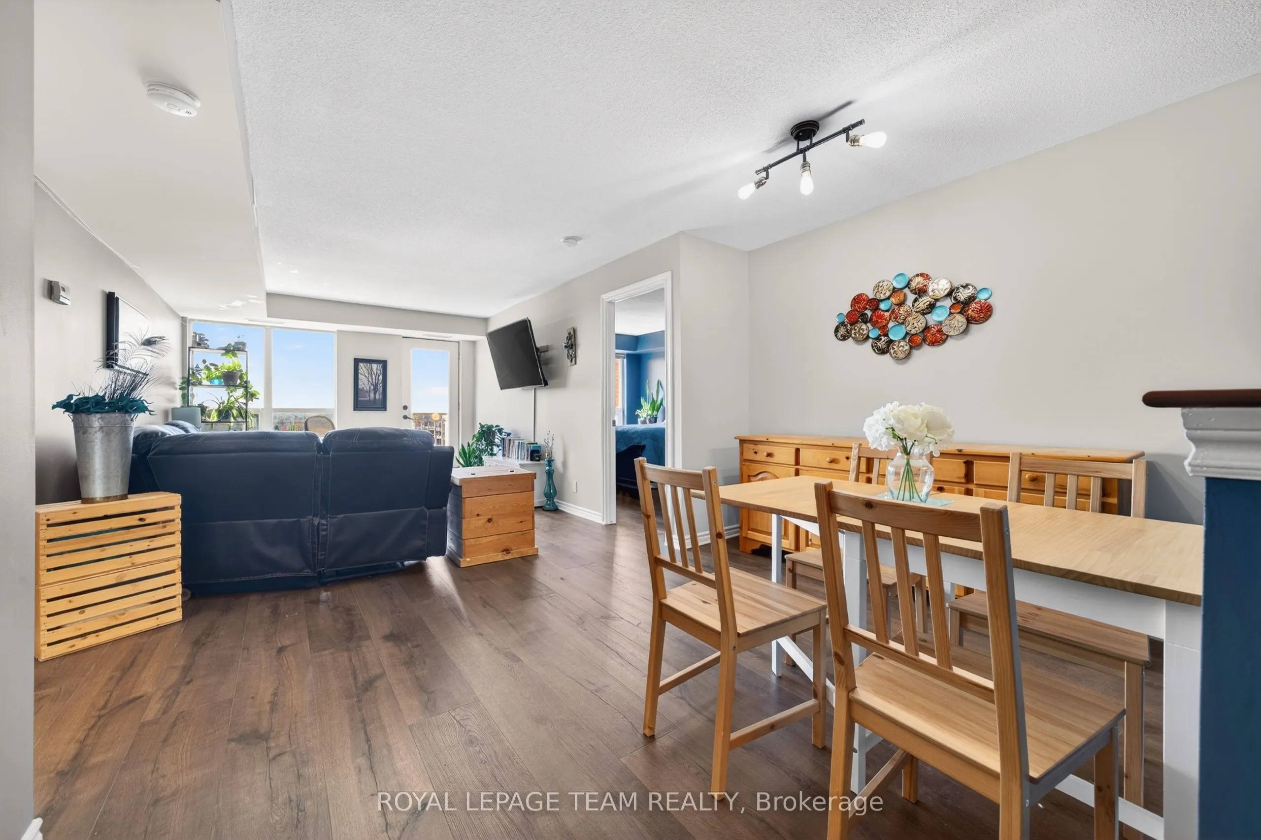 120 Grant Carman Drive #811