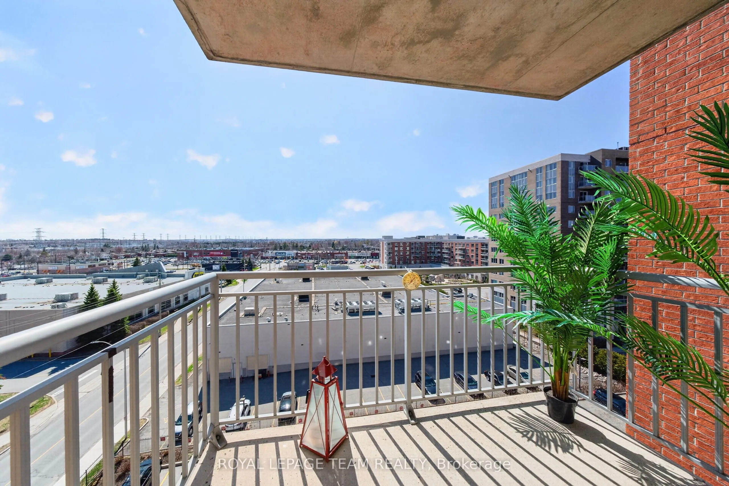 120 Grant Carman Drive #811