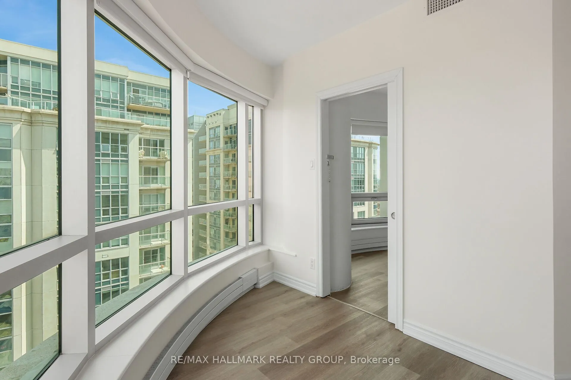 234 Rideau Street #2404