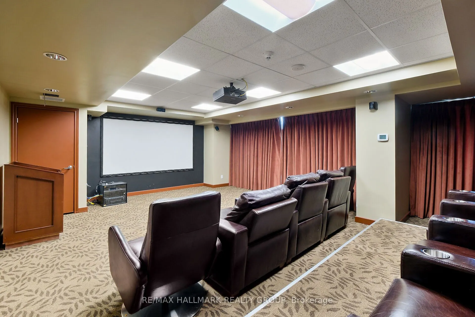 234 Rideau Street #2404