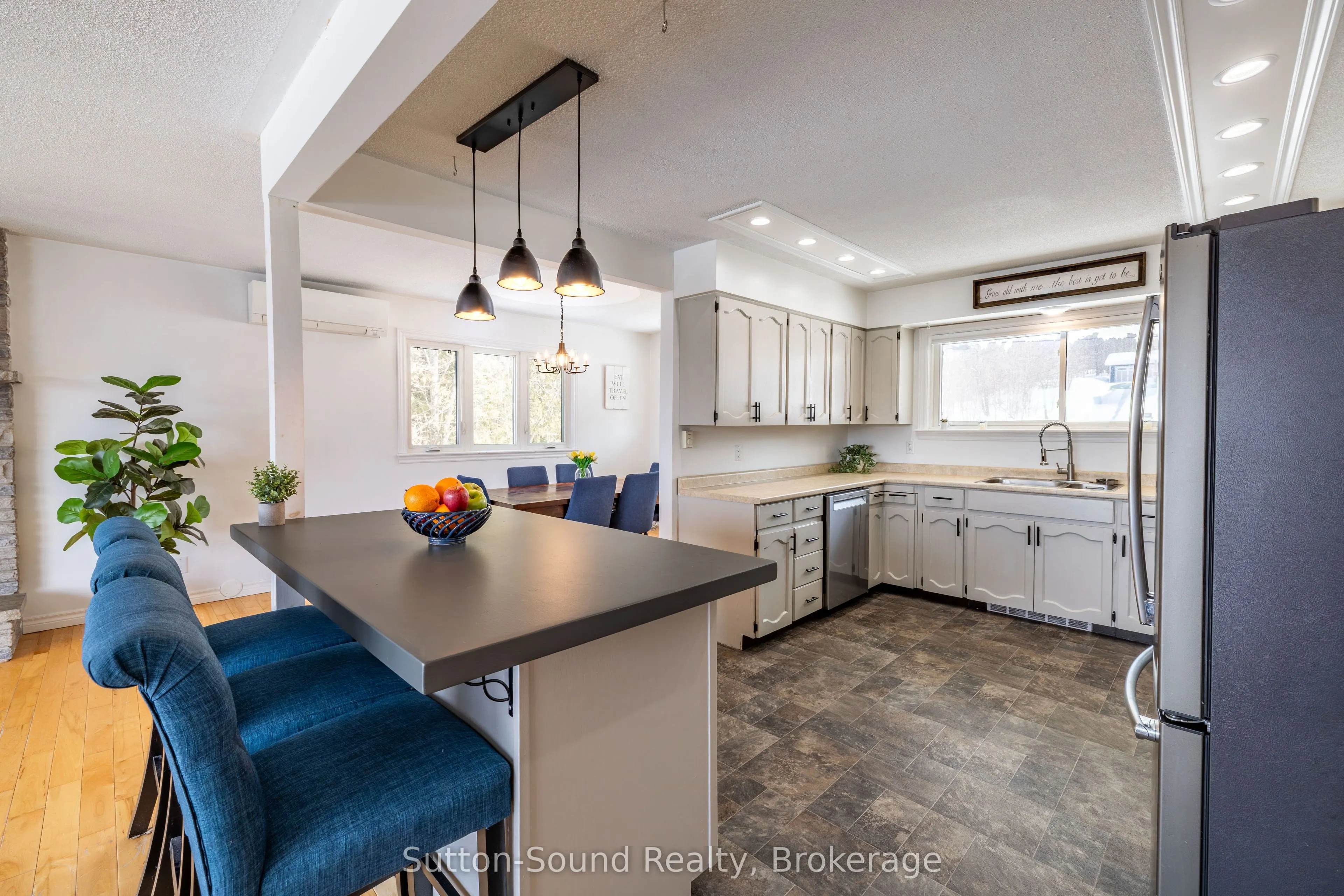 501297 Grey Road 1