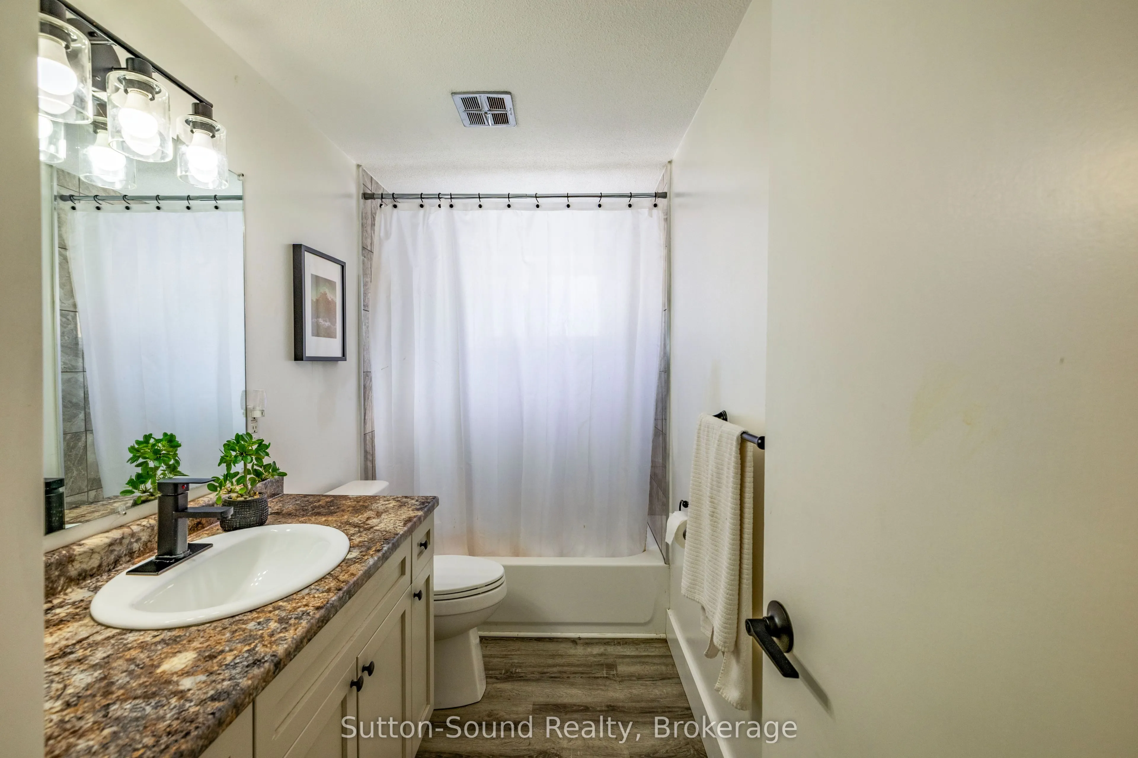 501297 Grey Road 1