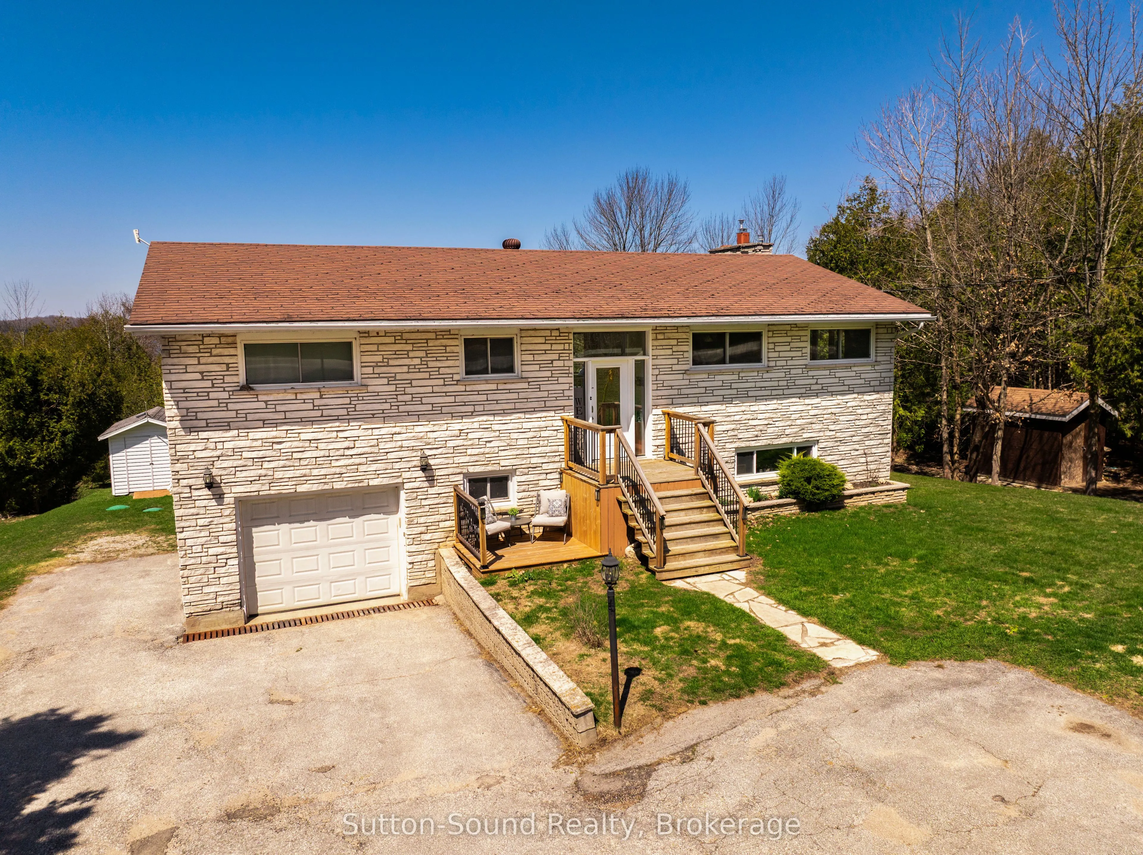 501297 Grey Road 1