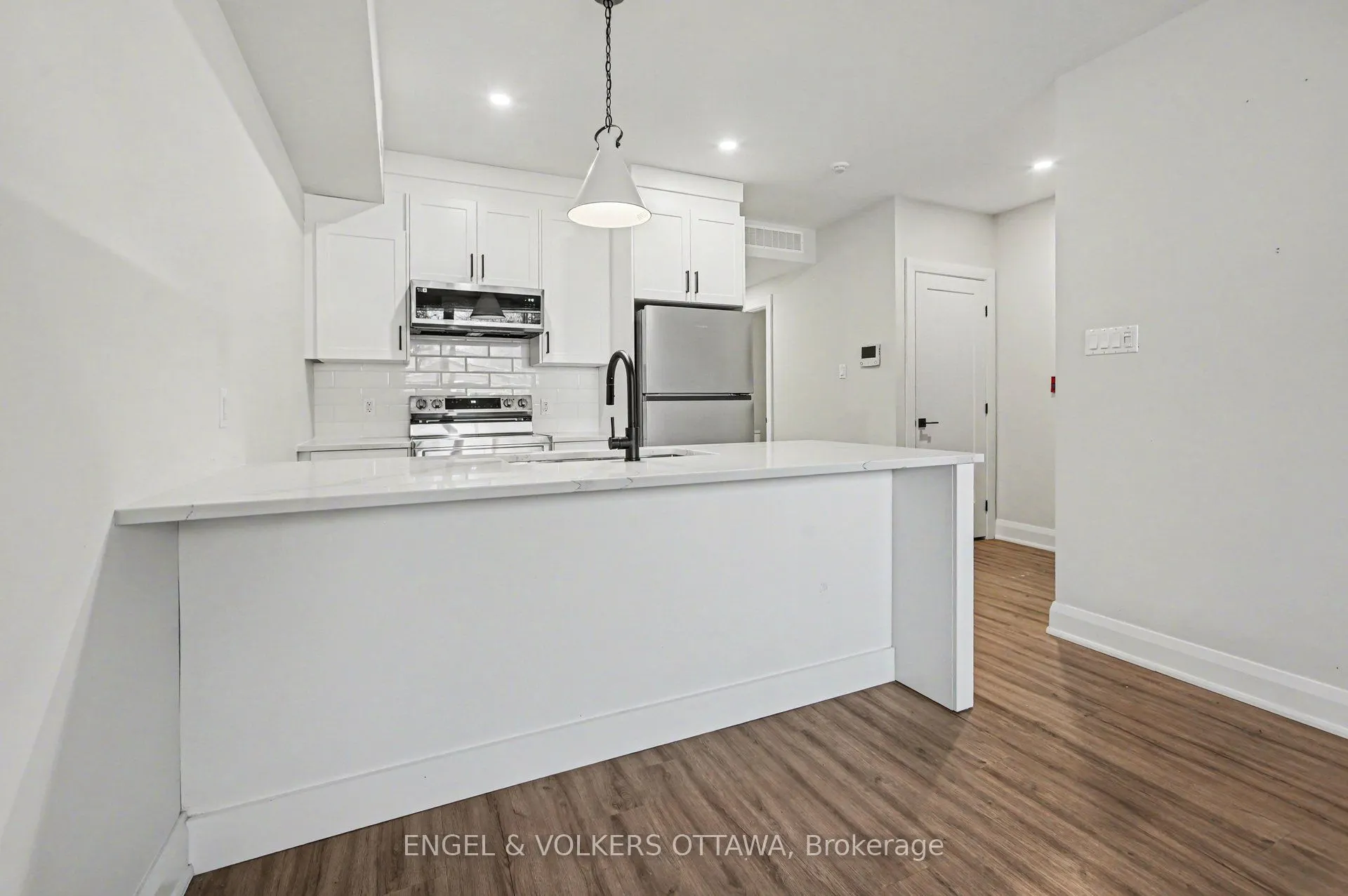 35 Monk Street #1