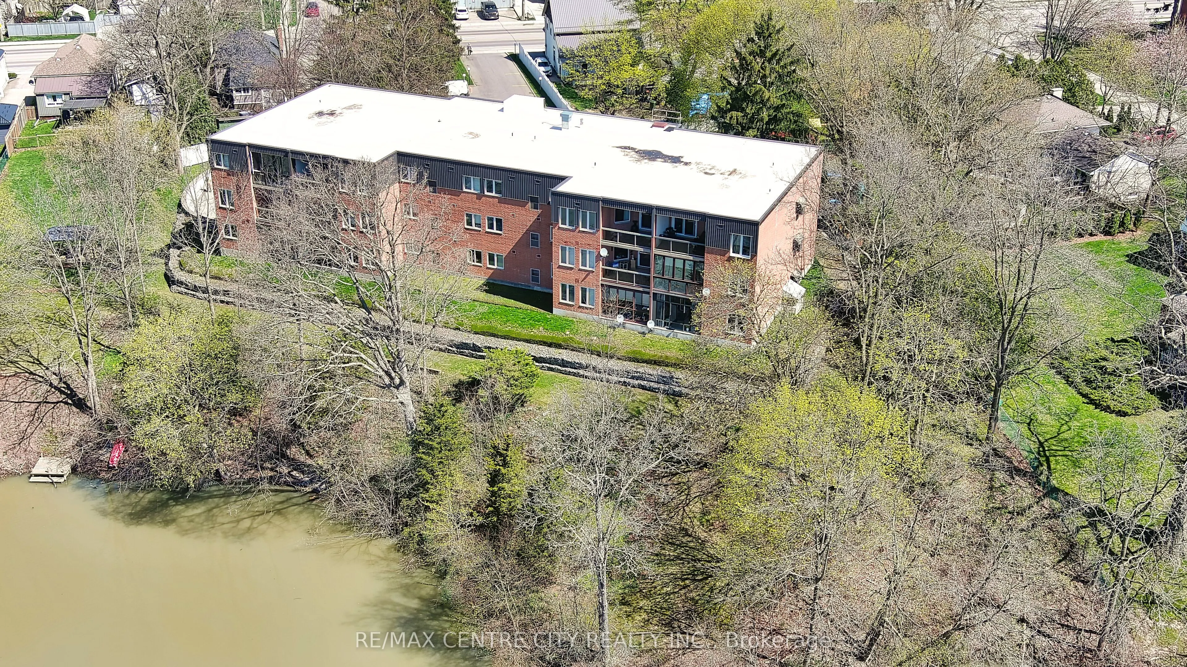 125 Elm Street #11