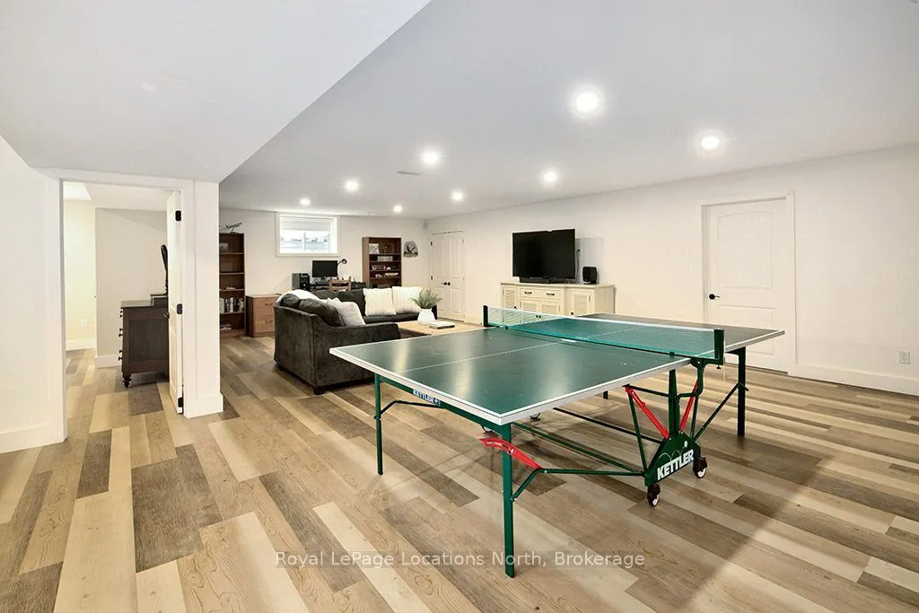 110 JOHN WATT Way