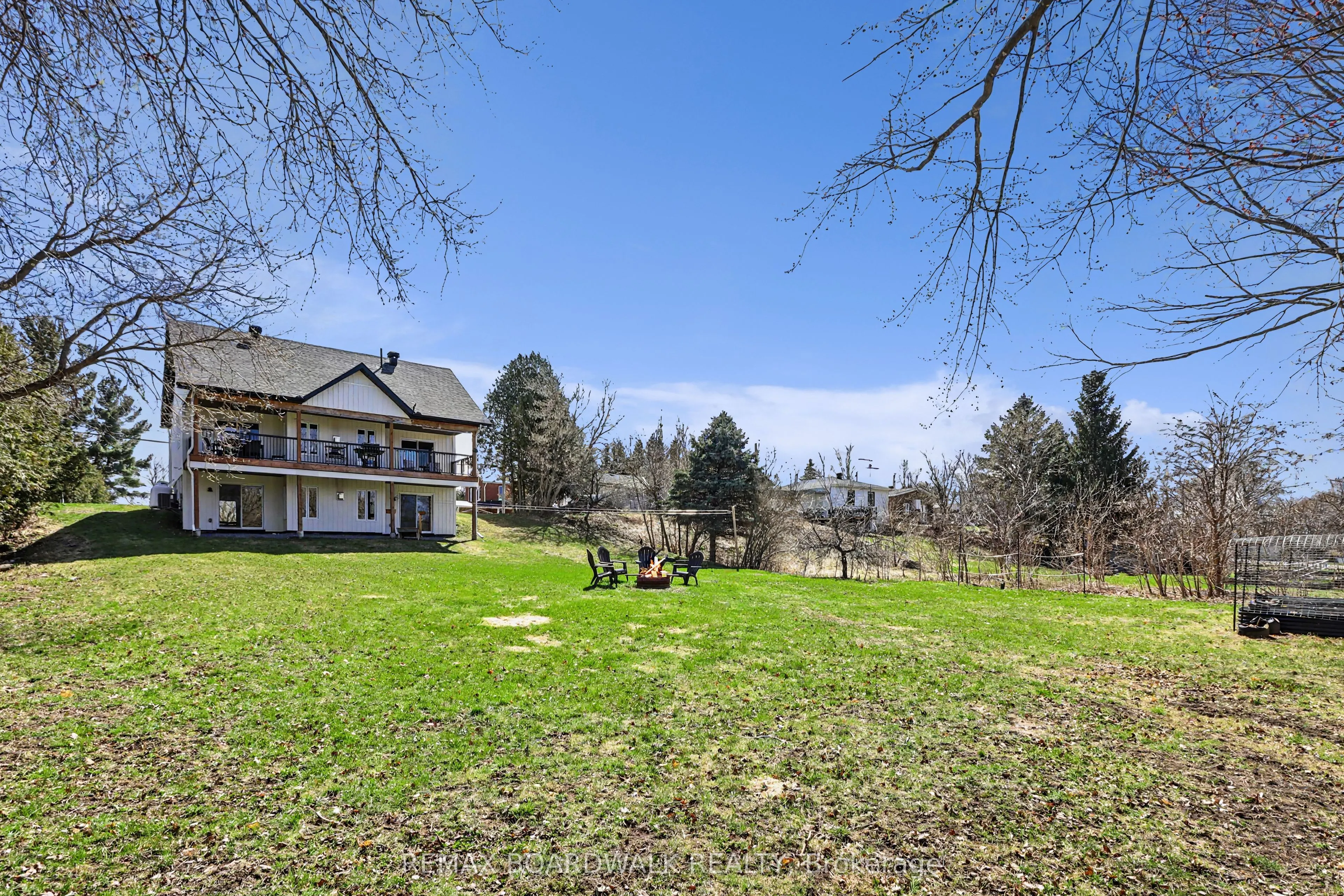 5089 County Rd 10 Road