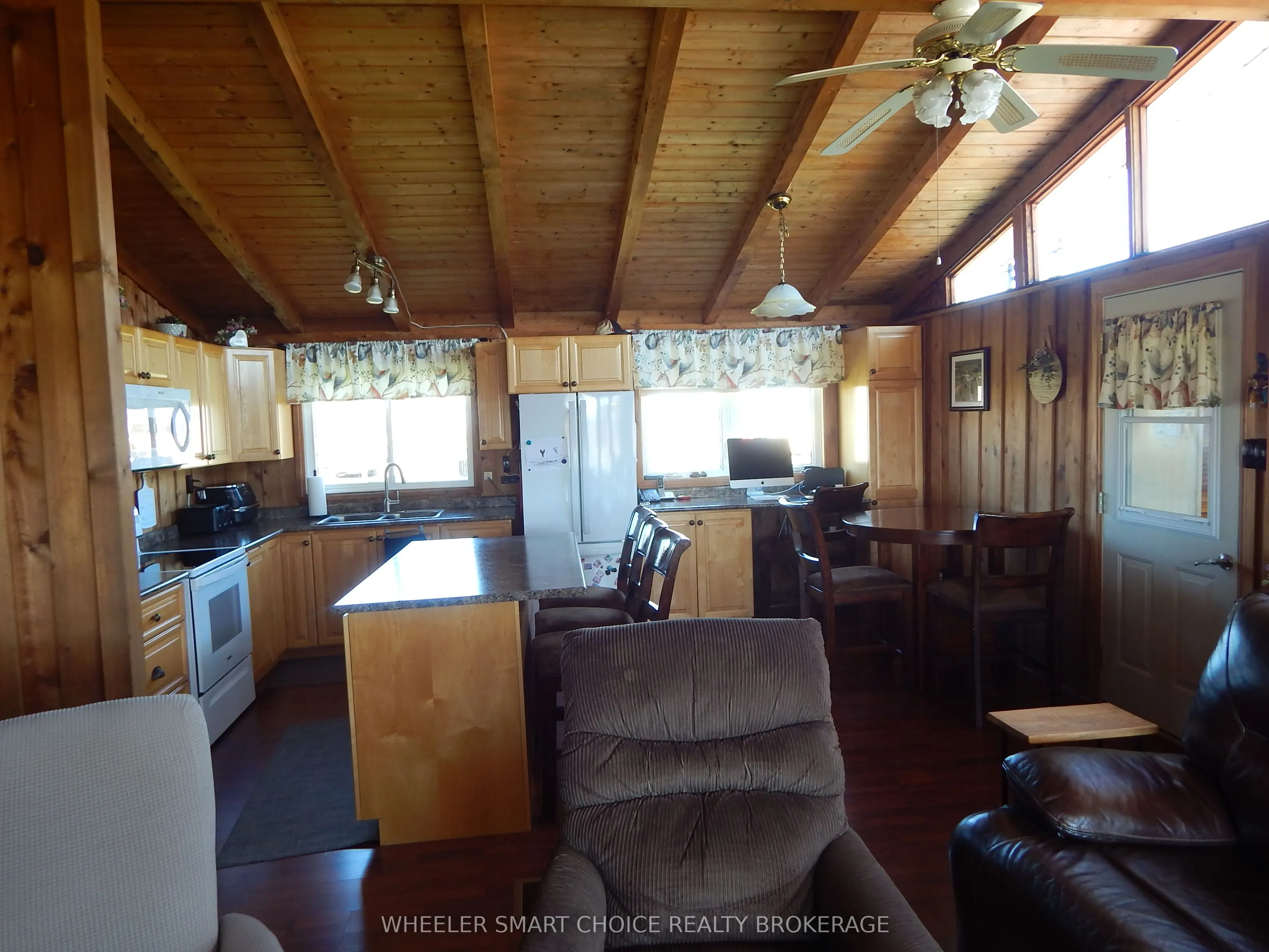 16935 Duff's Corners Road