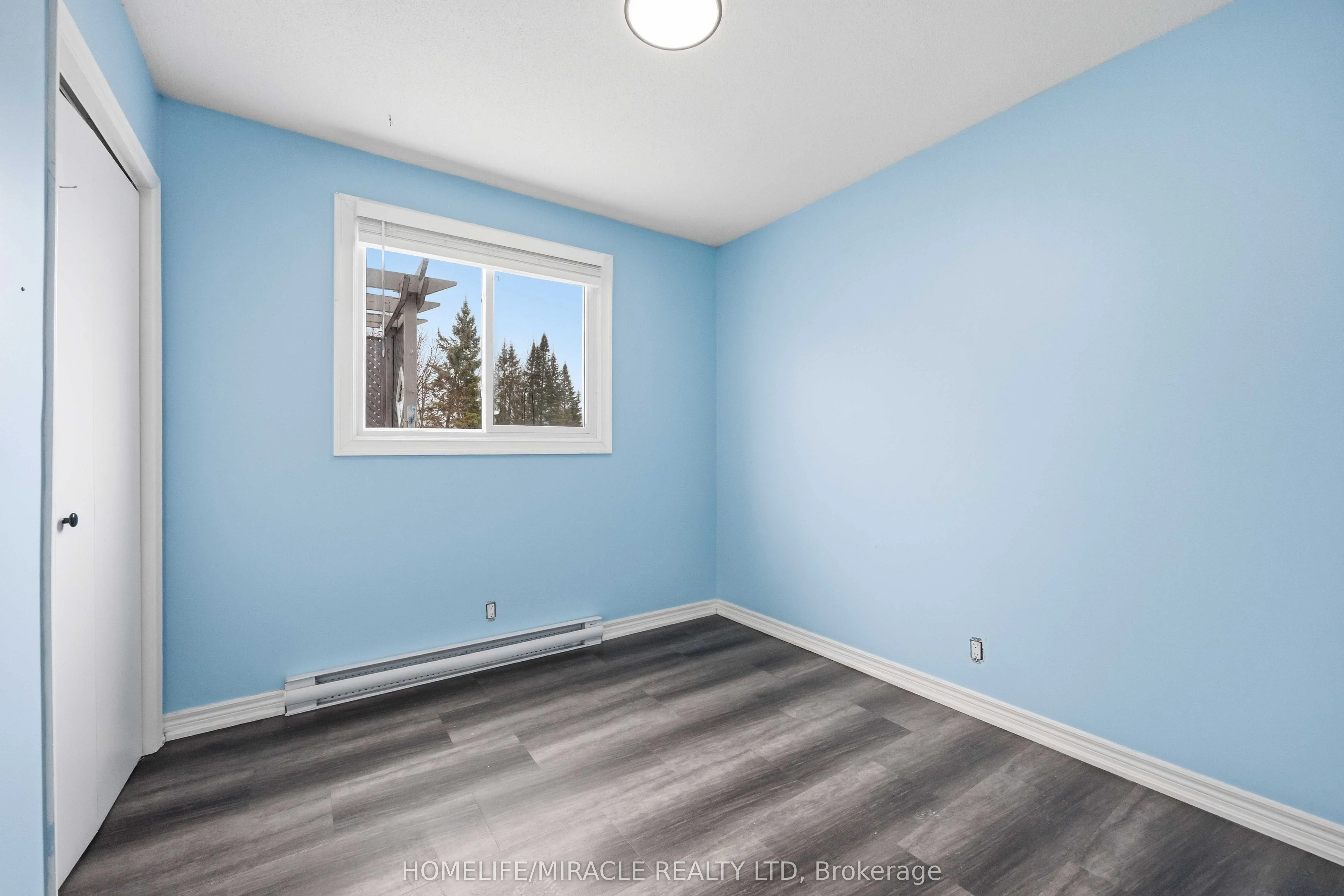 839 Mountain Ash Road