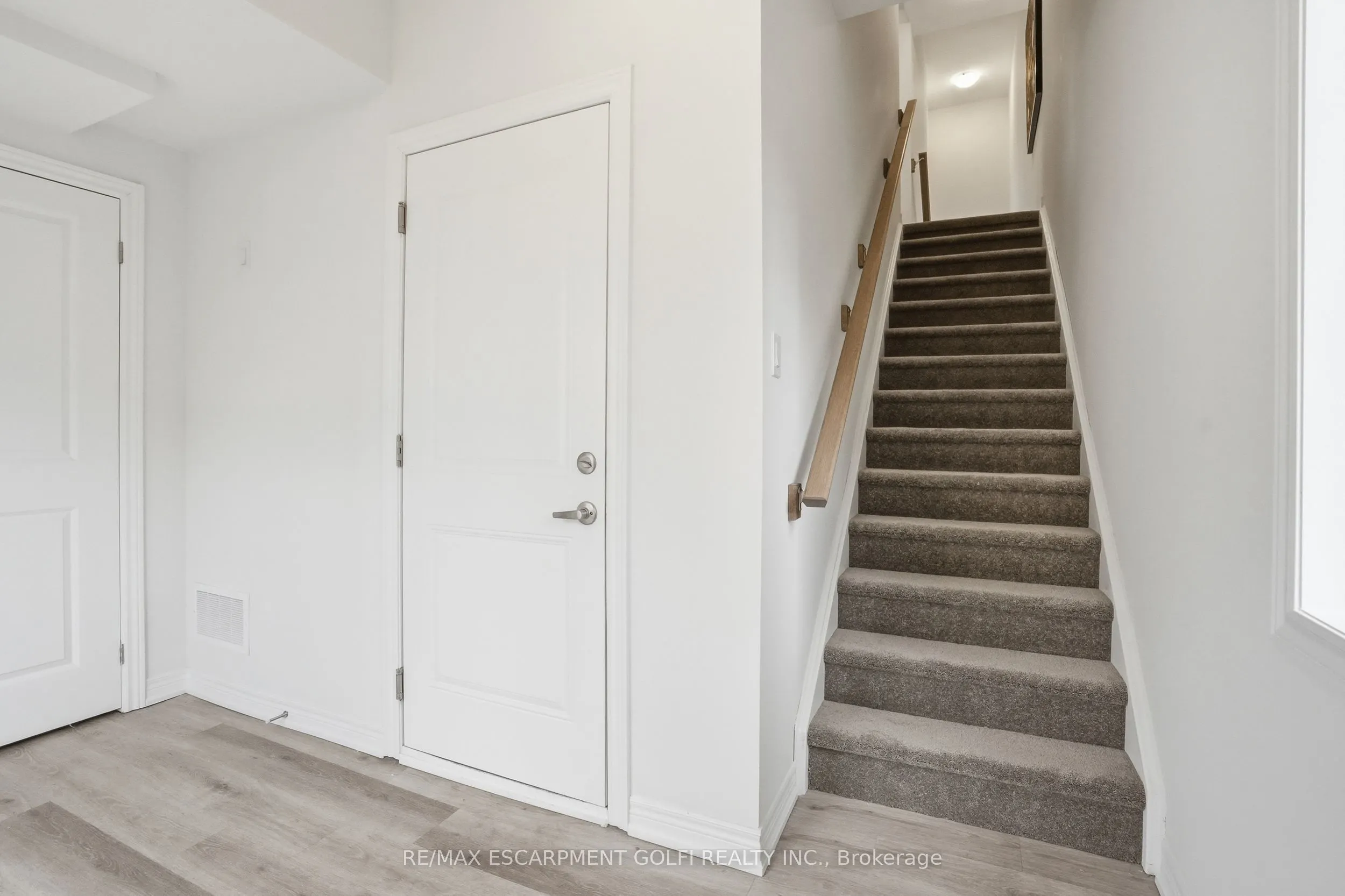 32 Radison Lane #14