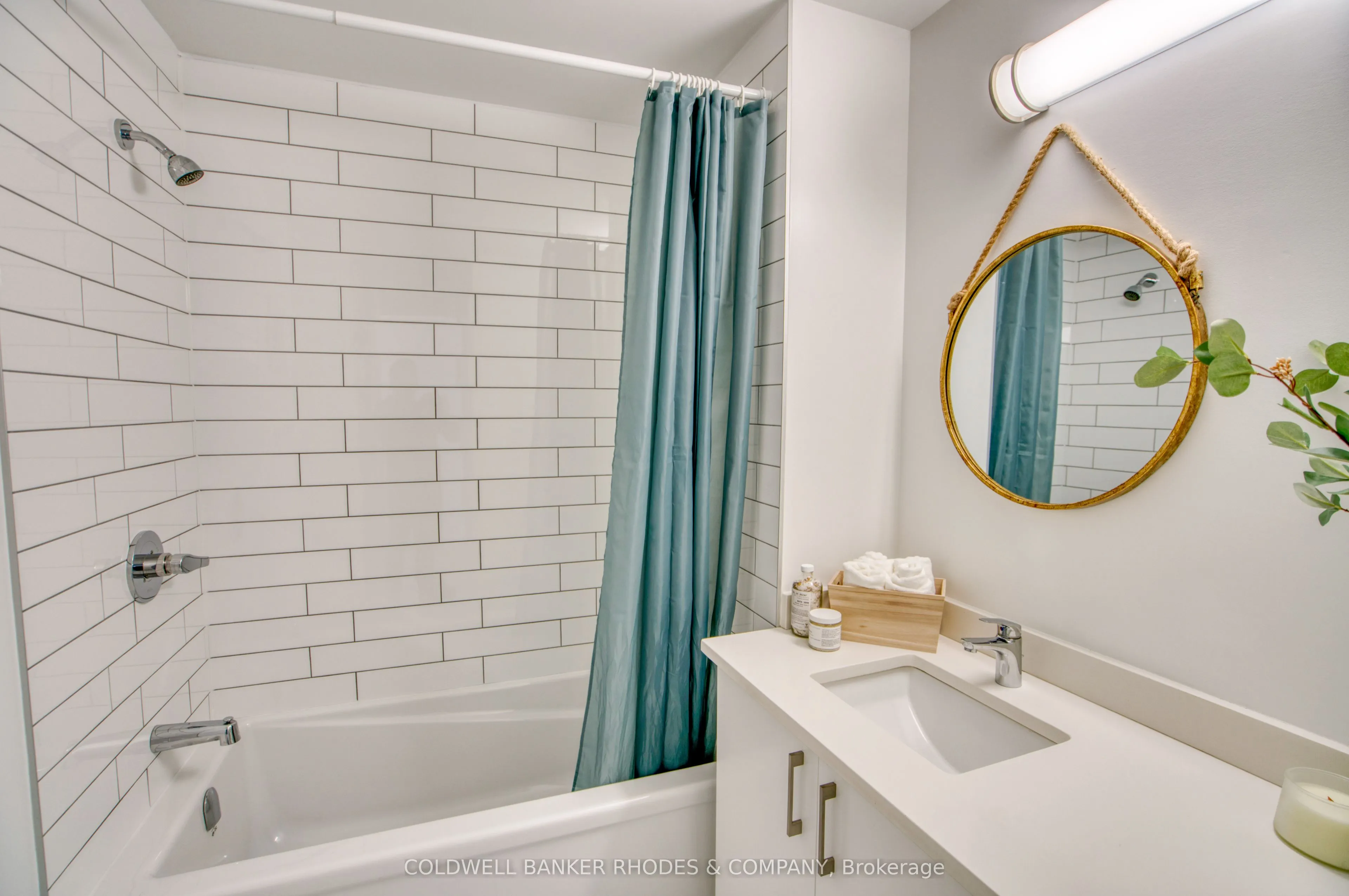 515 Gladstone Avenue #5