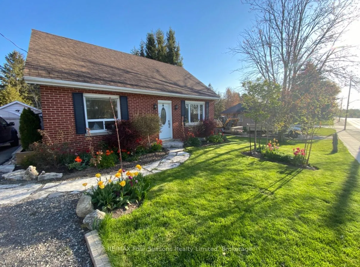 50 Amaranth Street W
