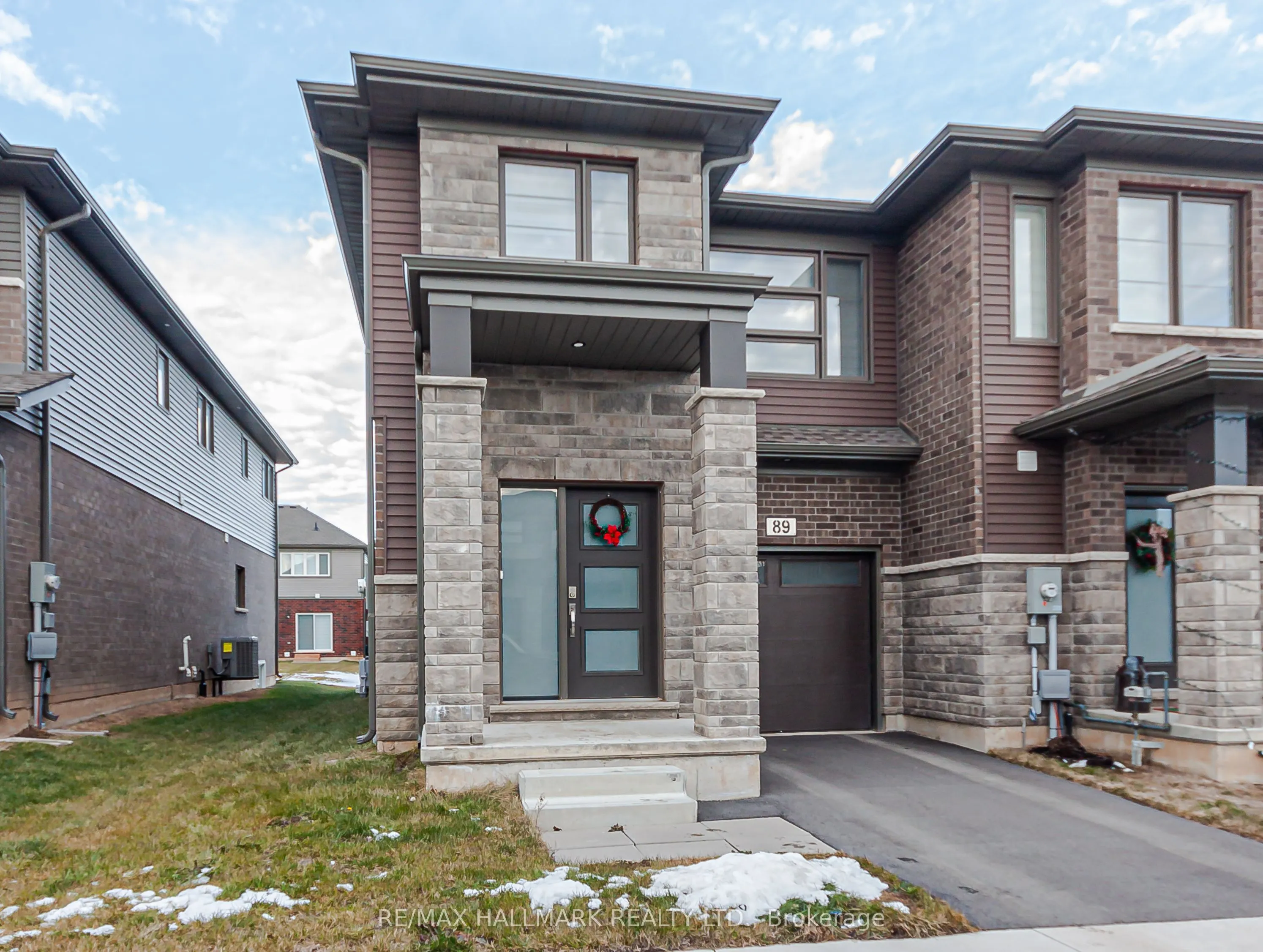 89 Acacia Road
