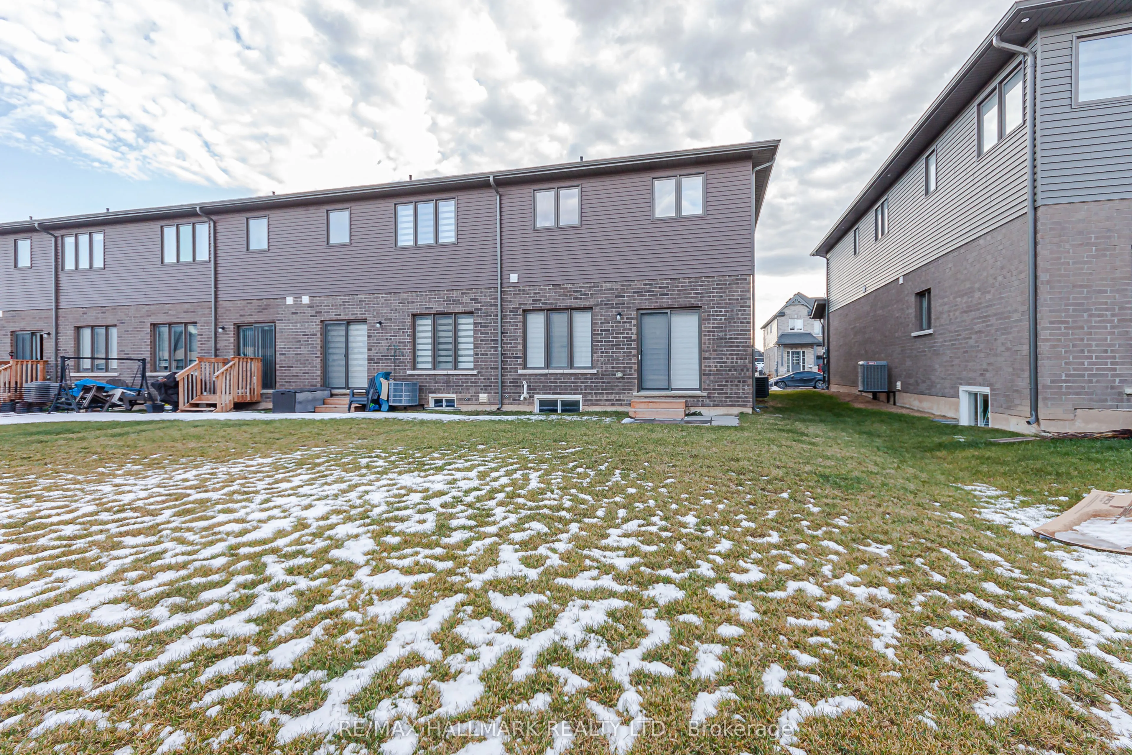 89 Acacia Road
