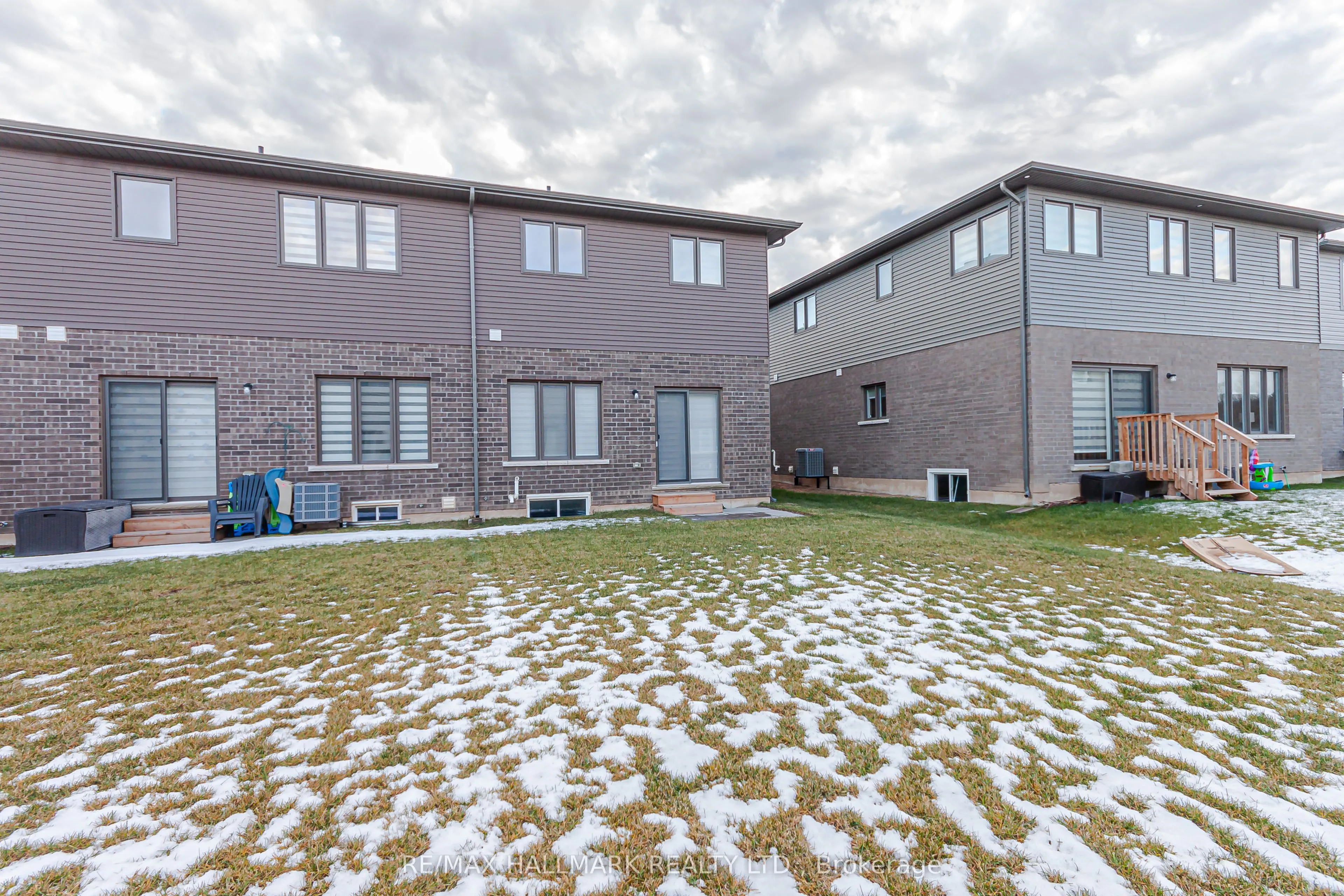 89 Acacia Road