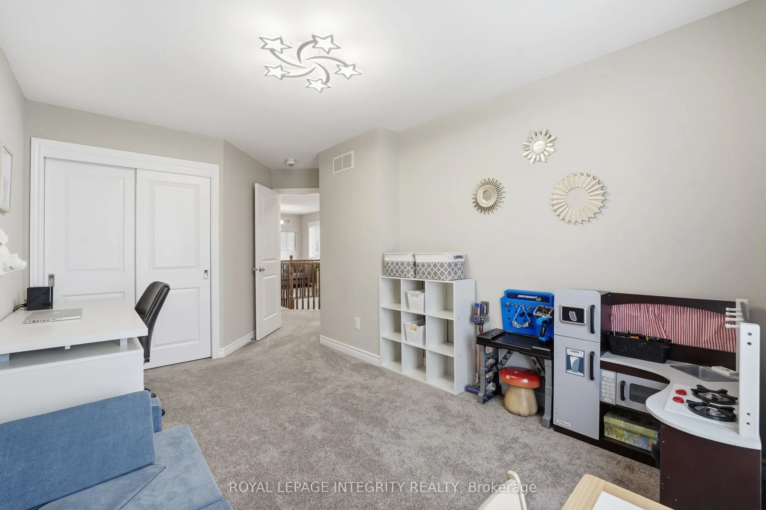 512 Vivera Place