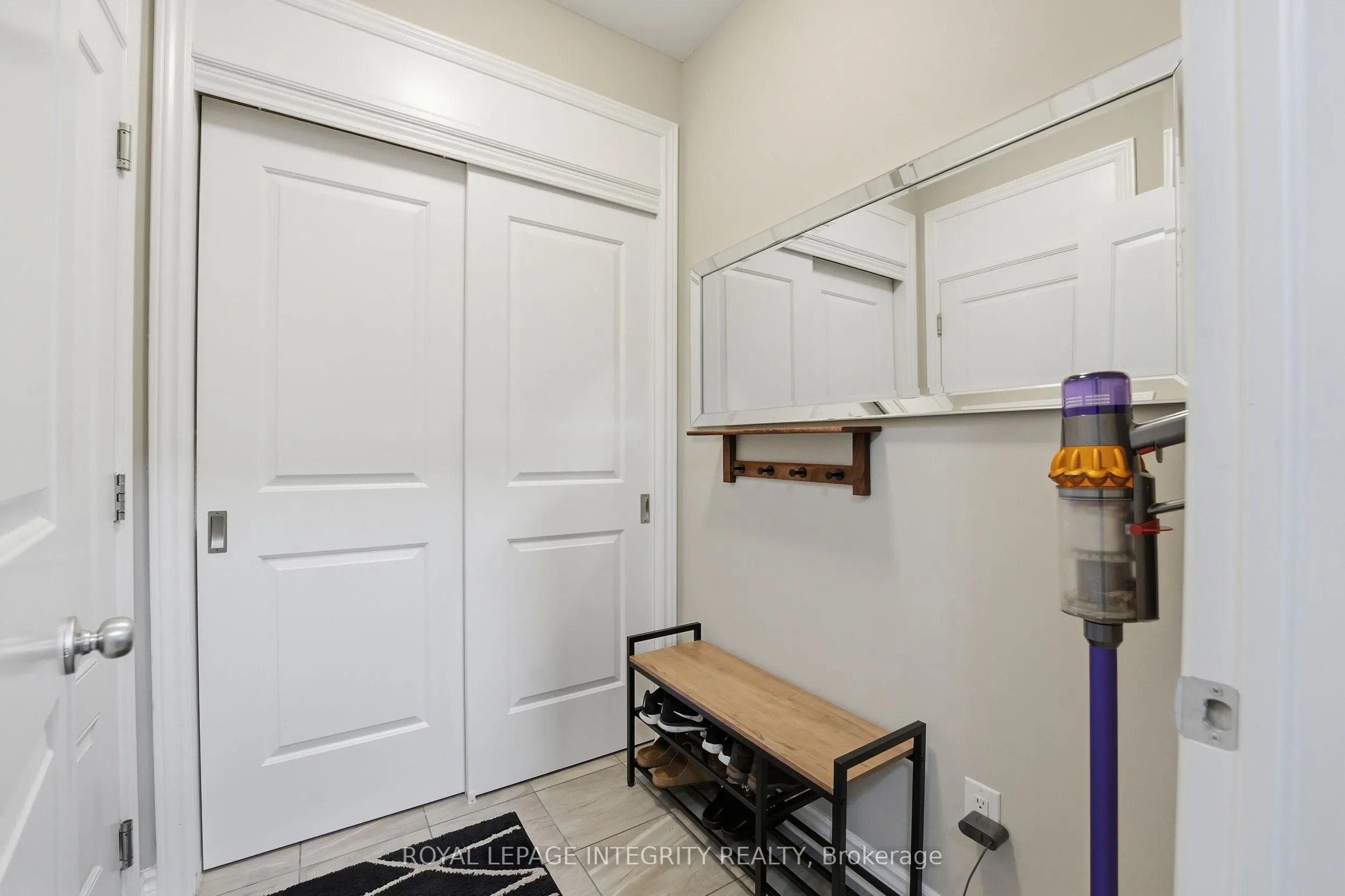 512 Vivera Place