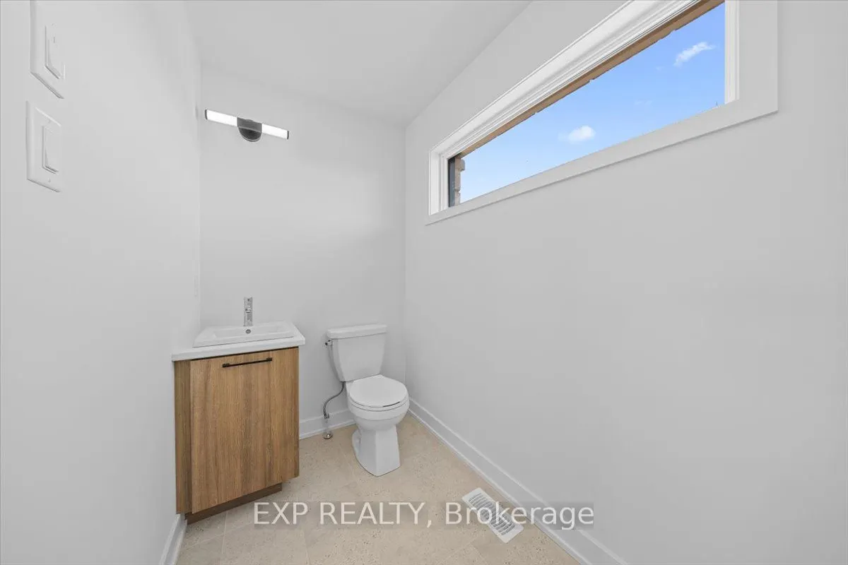 247 Carpe Street