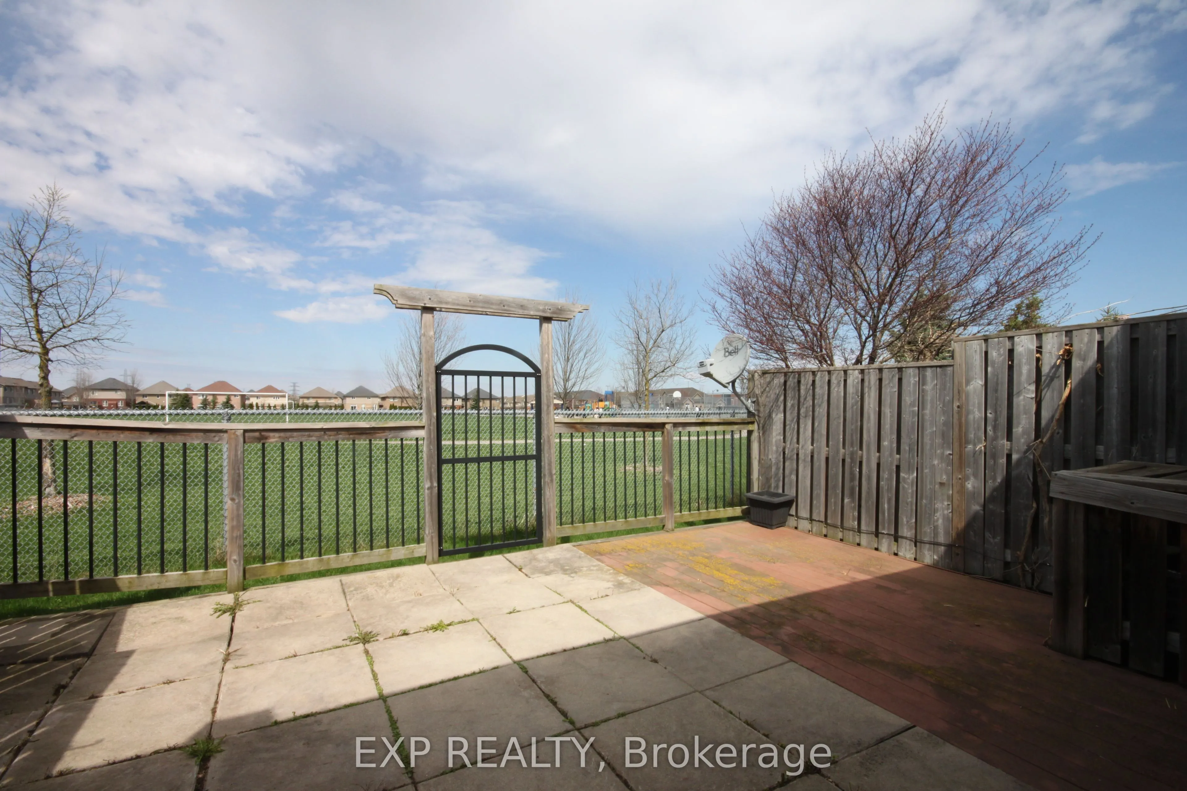 22 Geranium Avenue N