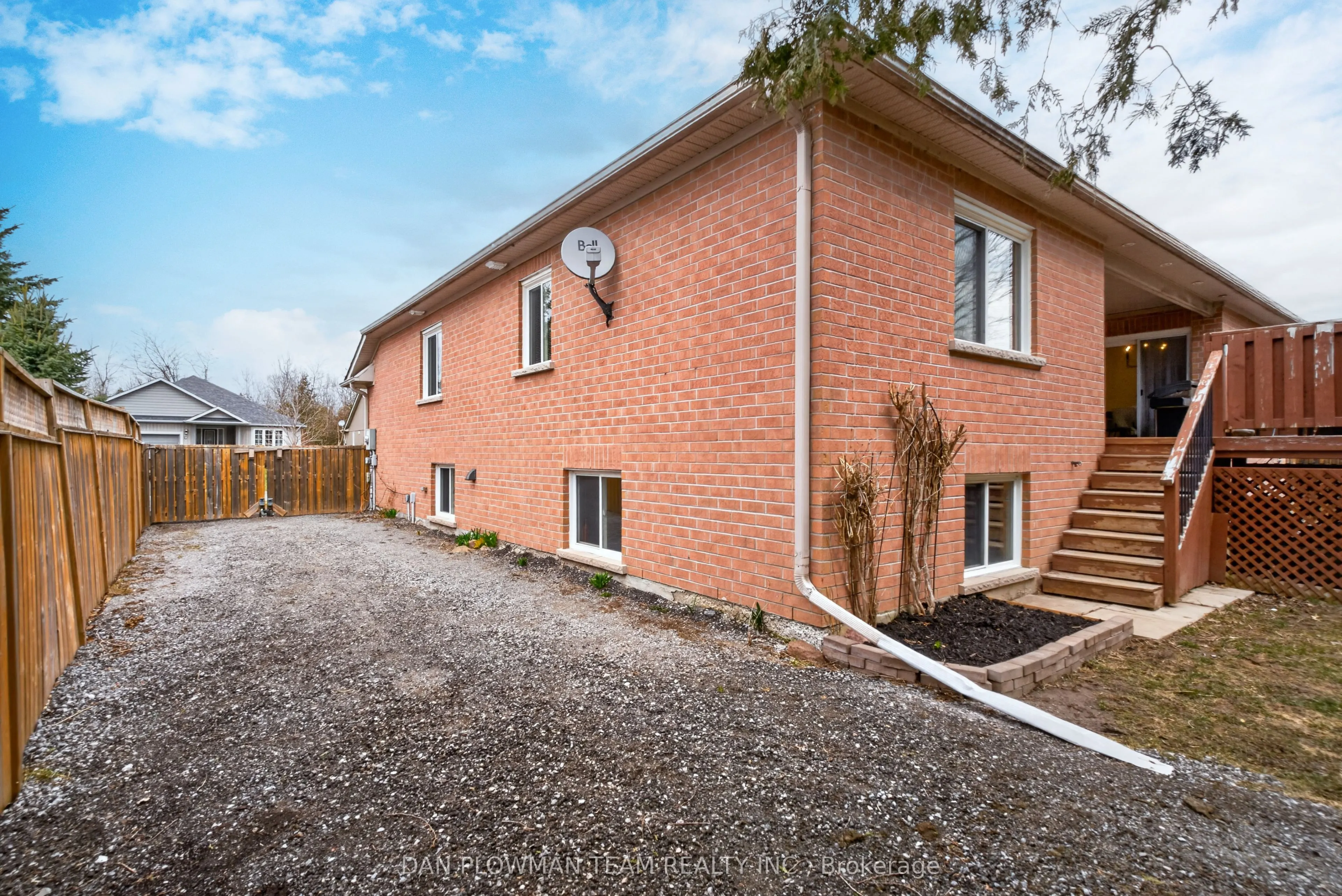 10 Springbank Road