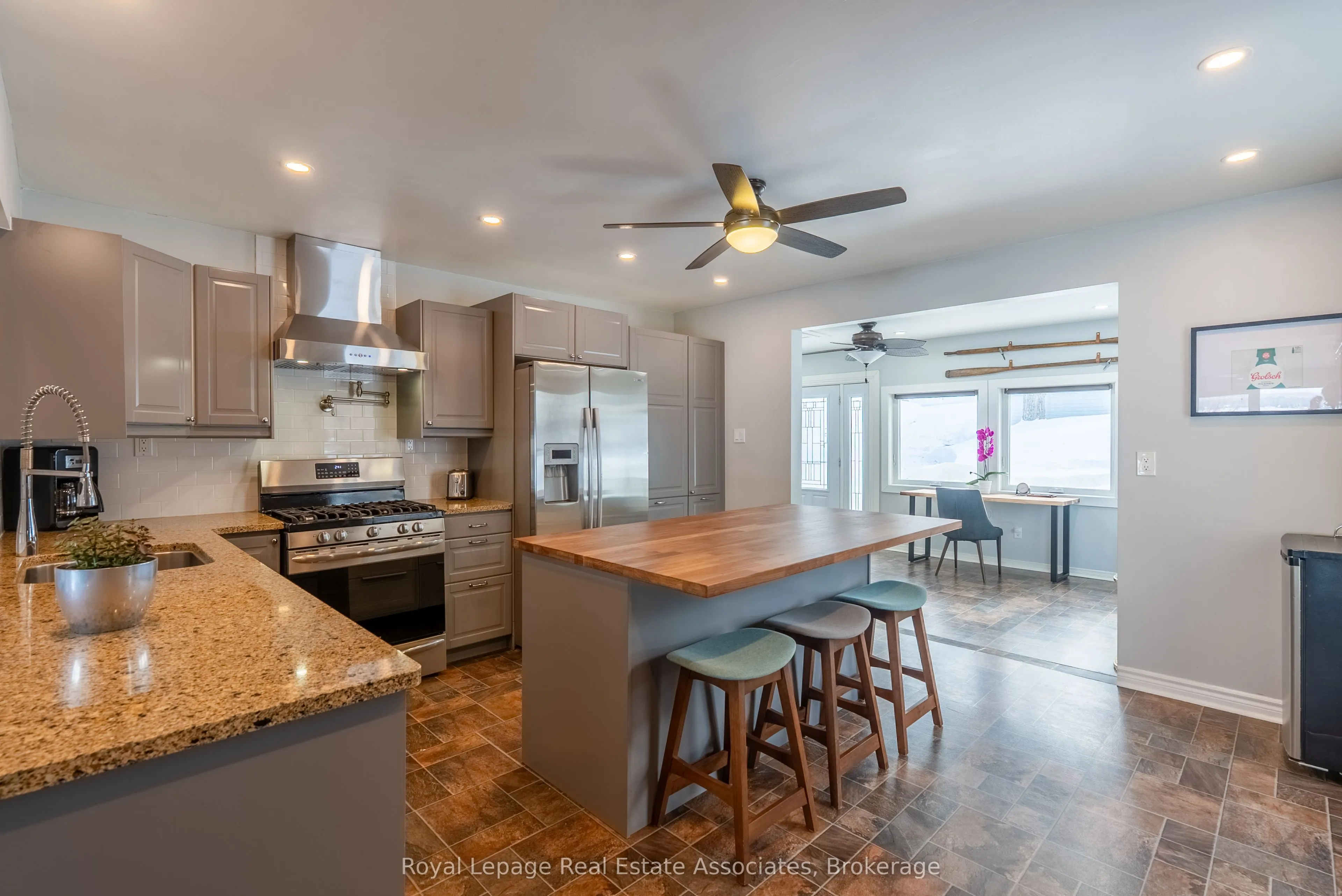 398 Gilbert Bay Lane