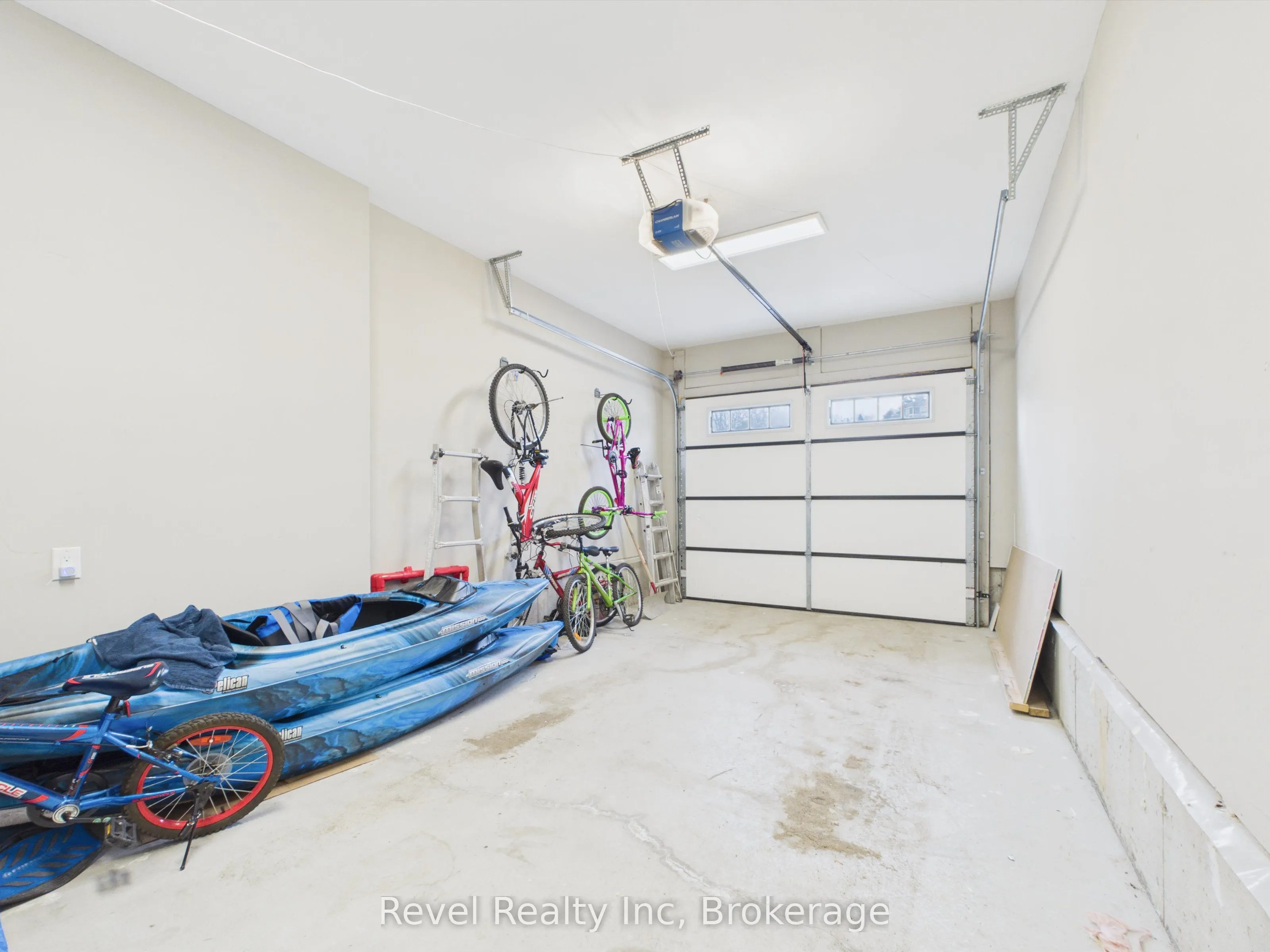 181 Anglo Street
