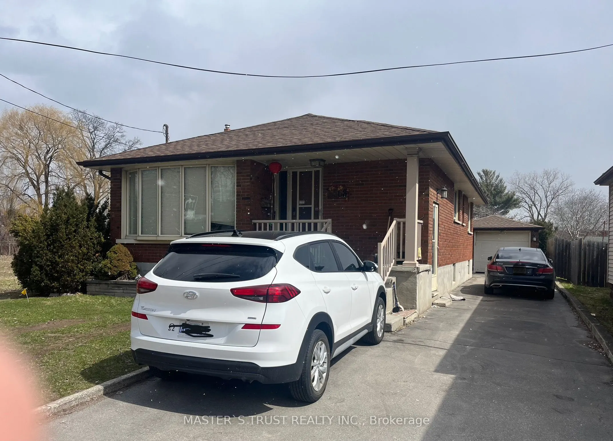 5568 Drummond Road