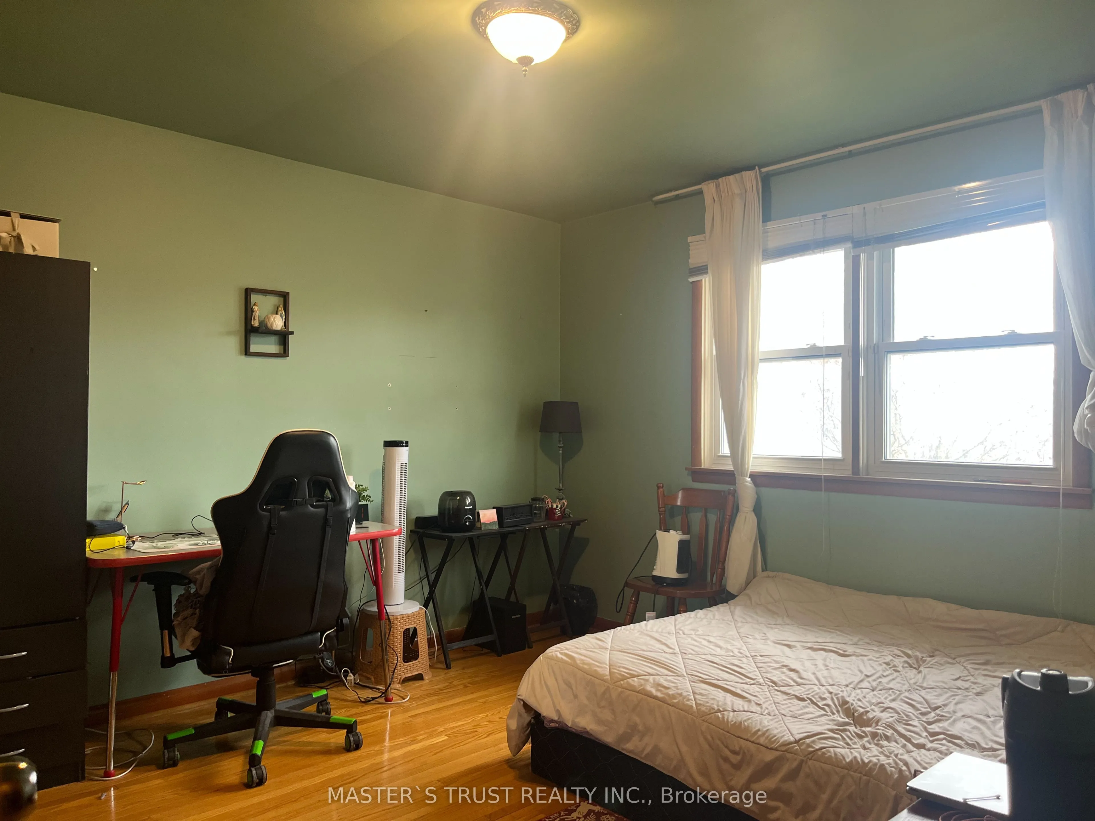 5568 Drummond Road