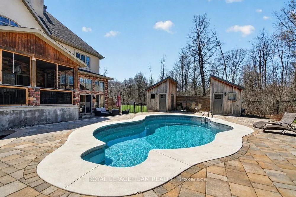 1671 Reindeer Way