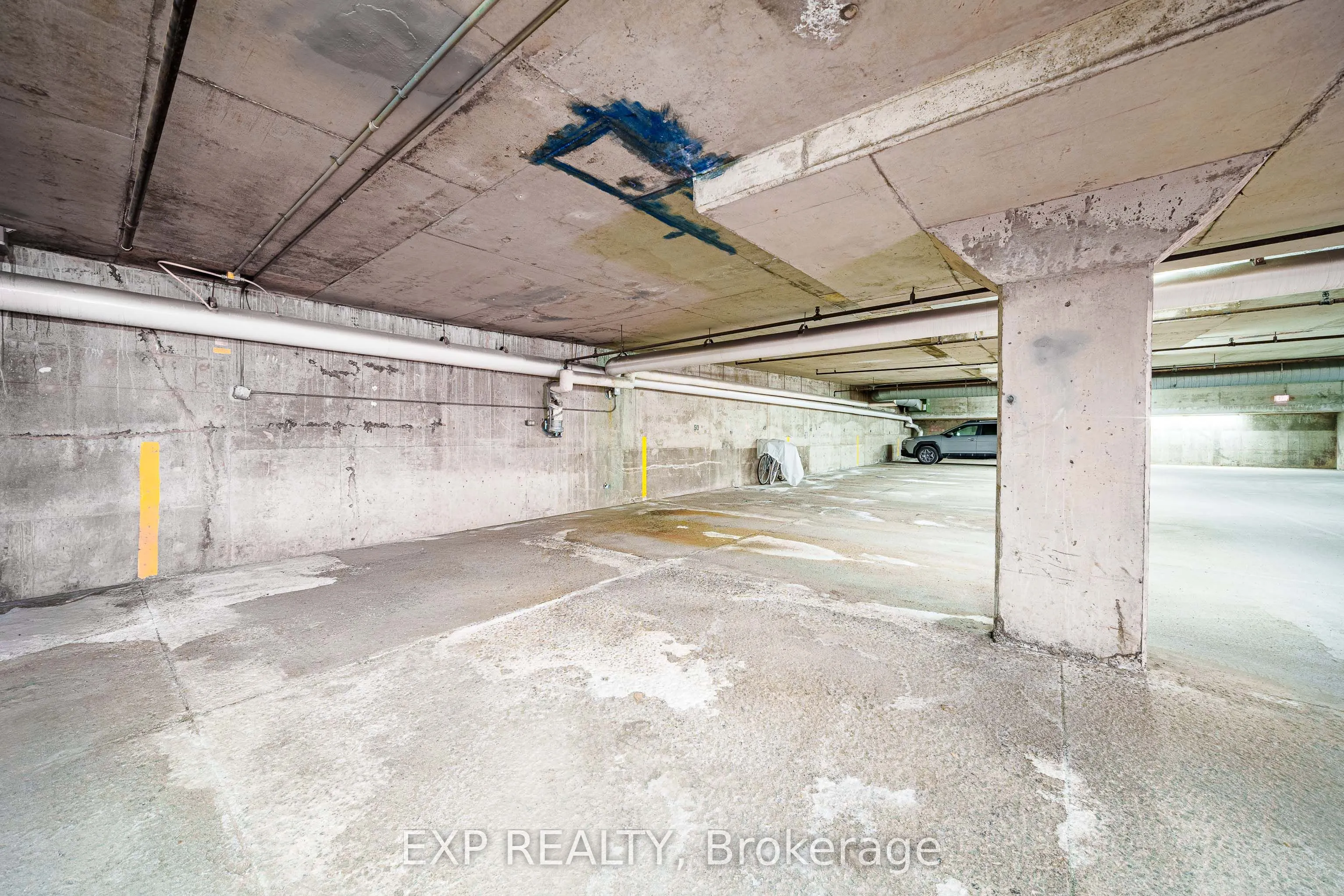 475 Laurier Avenue W #1002