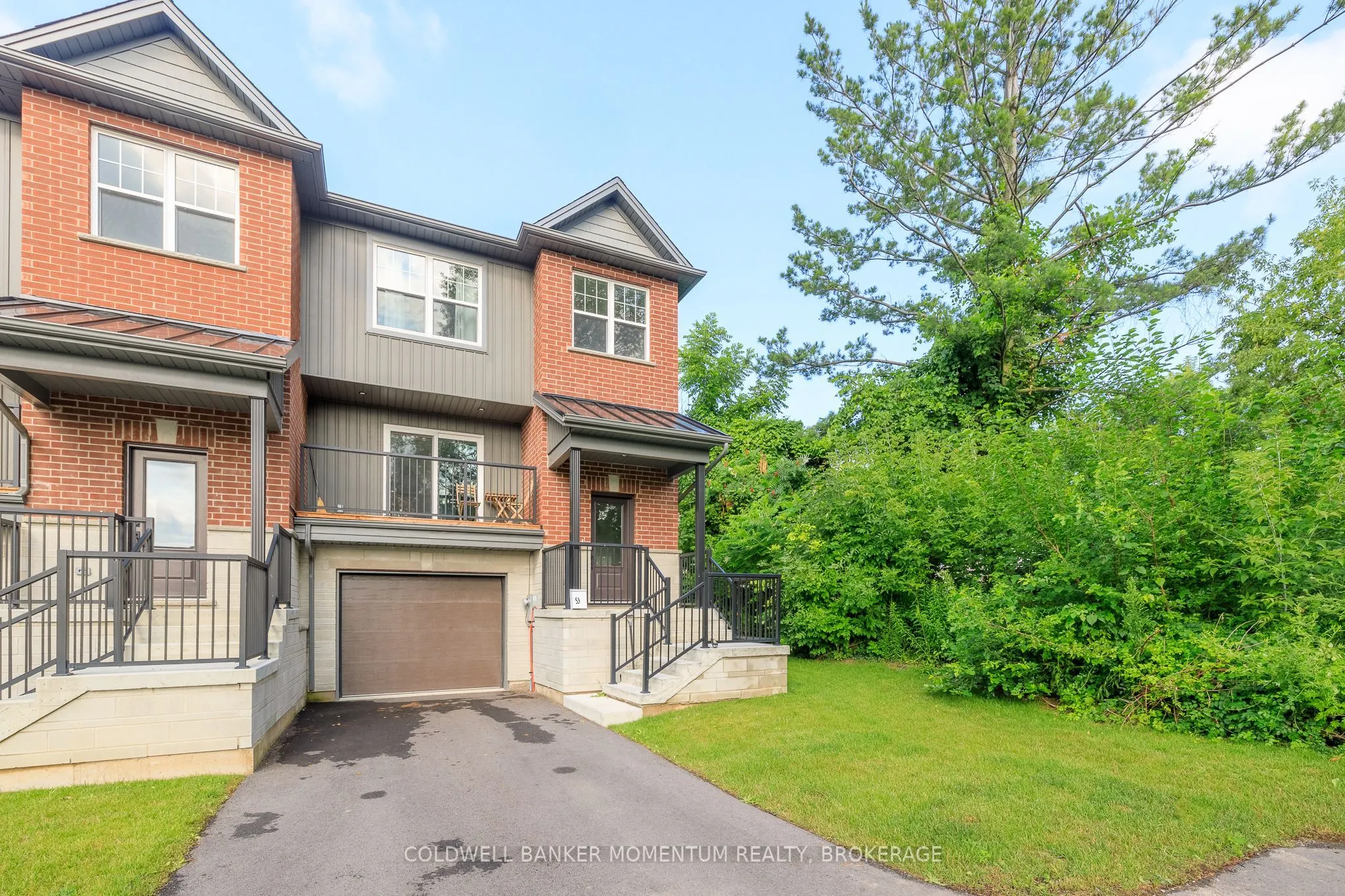 153 B MOFFATT Street #B