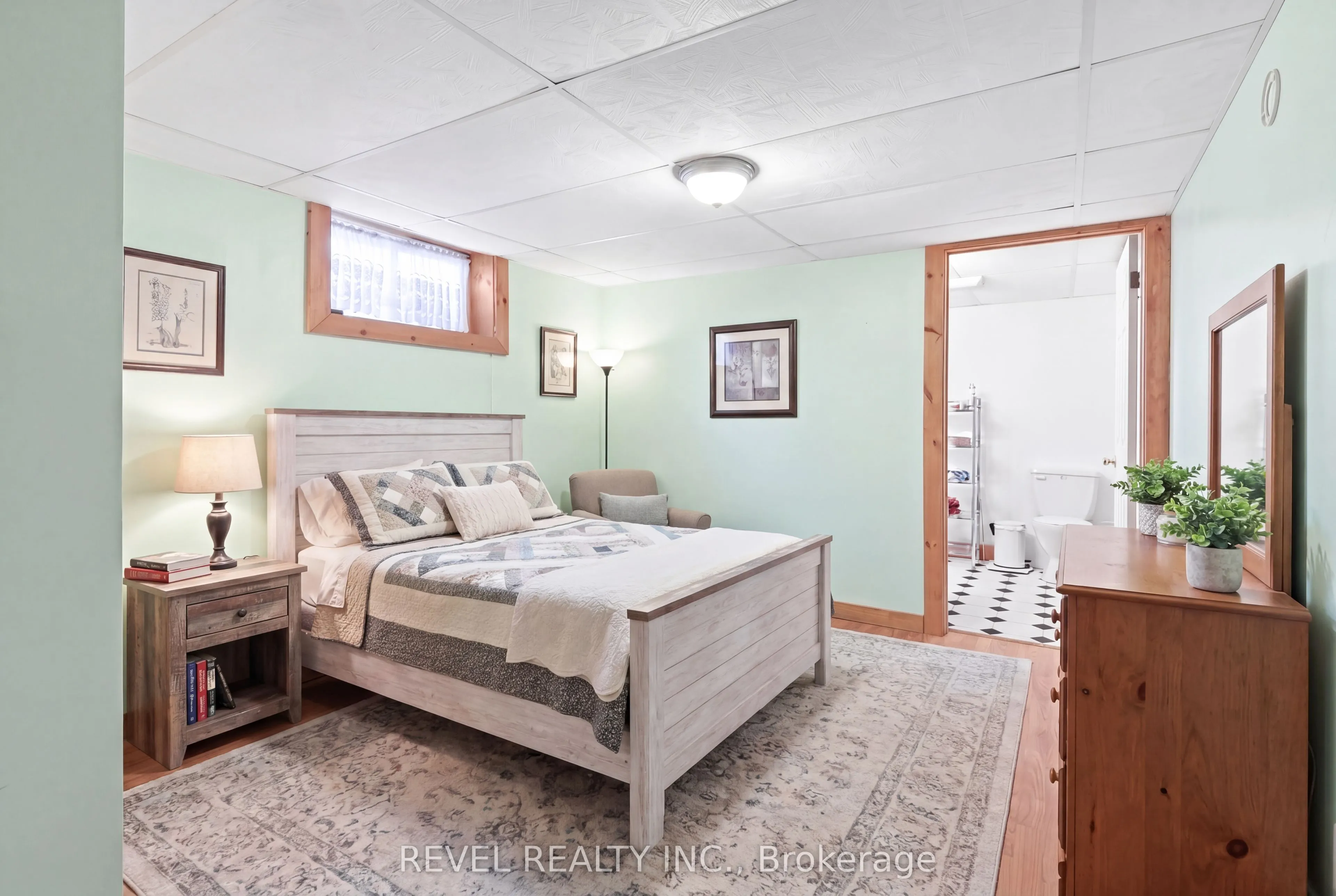 7 Macal Drive