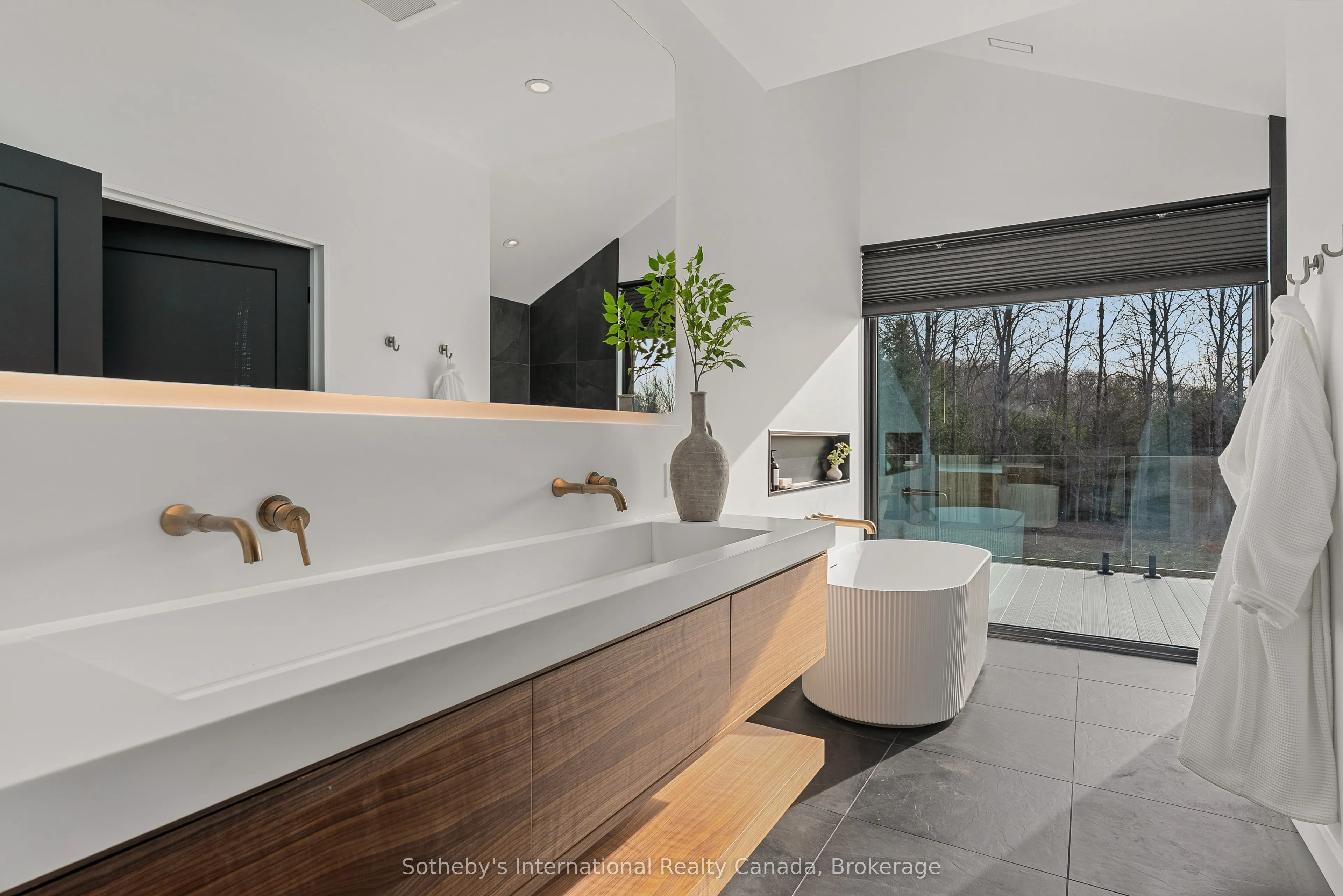 120 Mimi Crescent